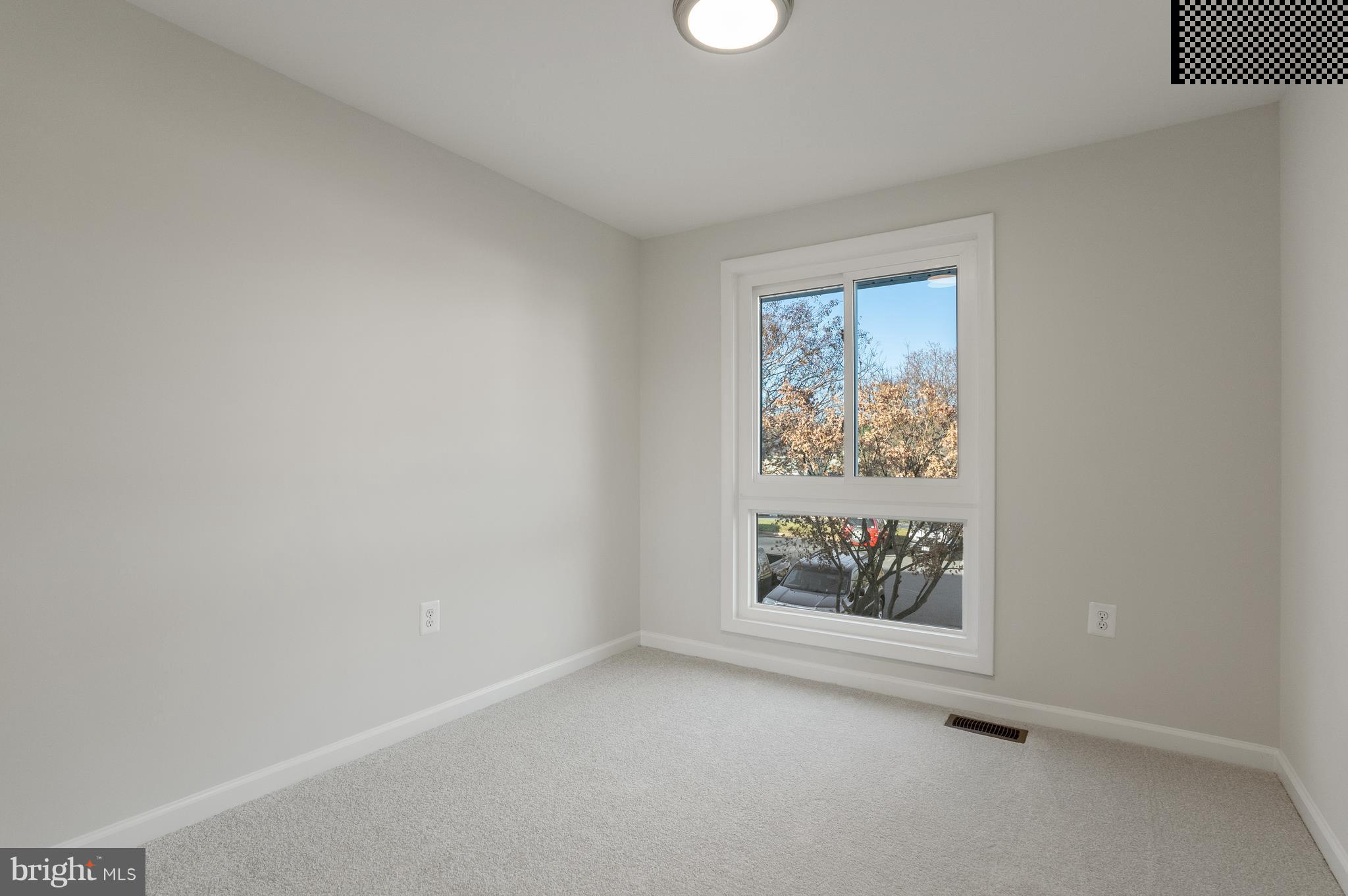 SUGARLAND - Residential