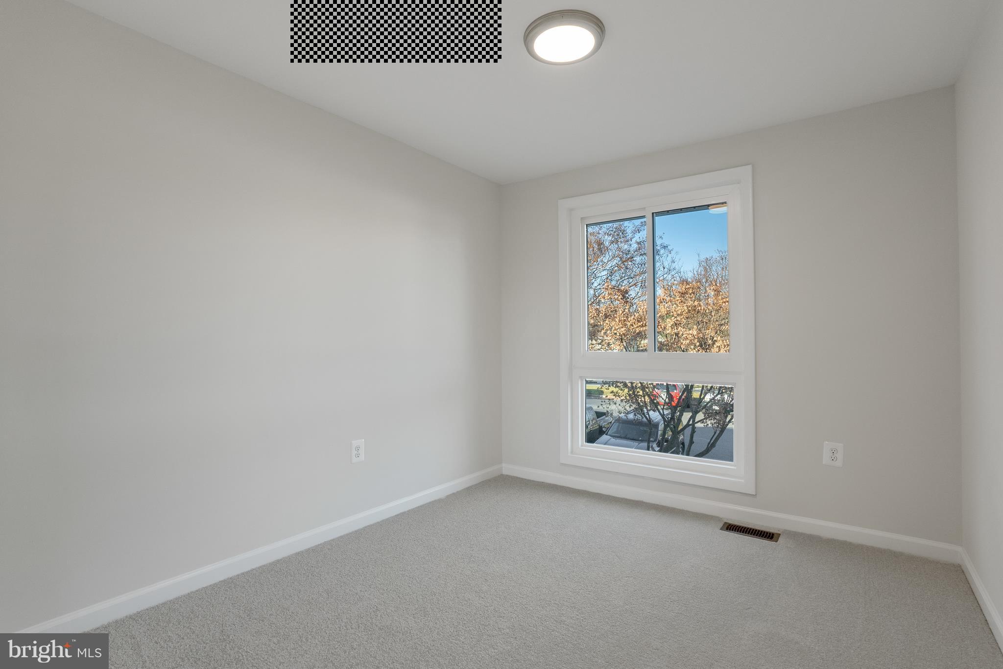 SUGARLAND - Residential