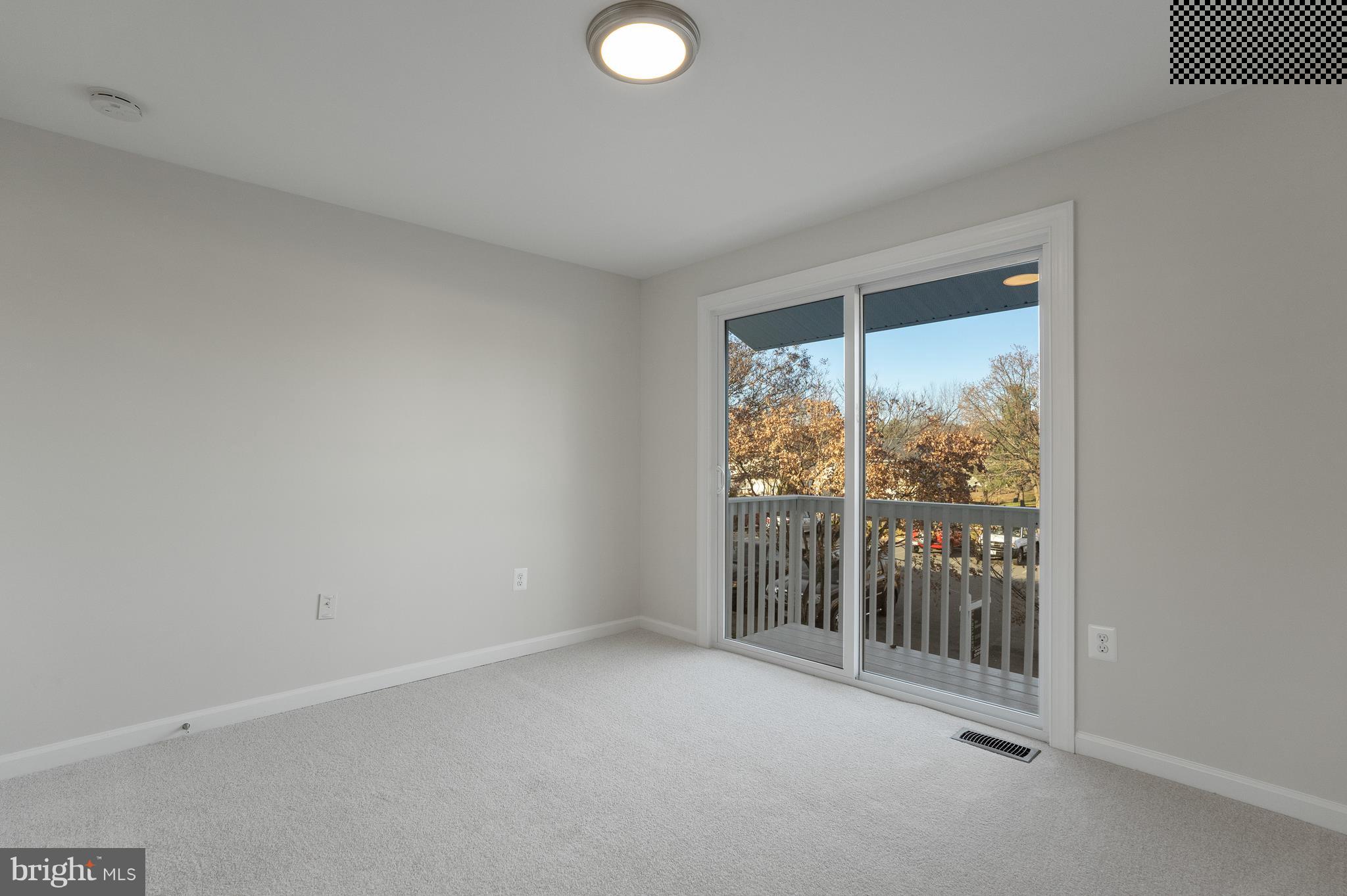 SUGARLAND - Residential