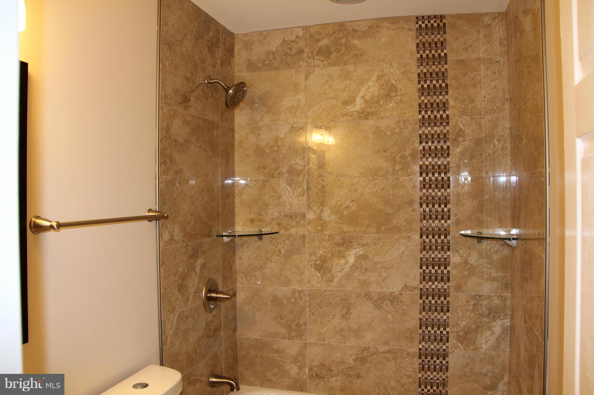 MAPLE GLEN ESTATES - Residential