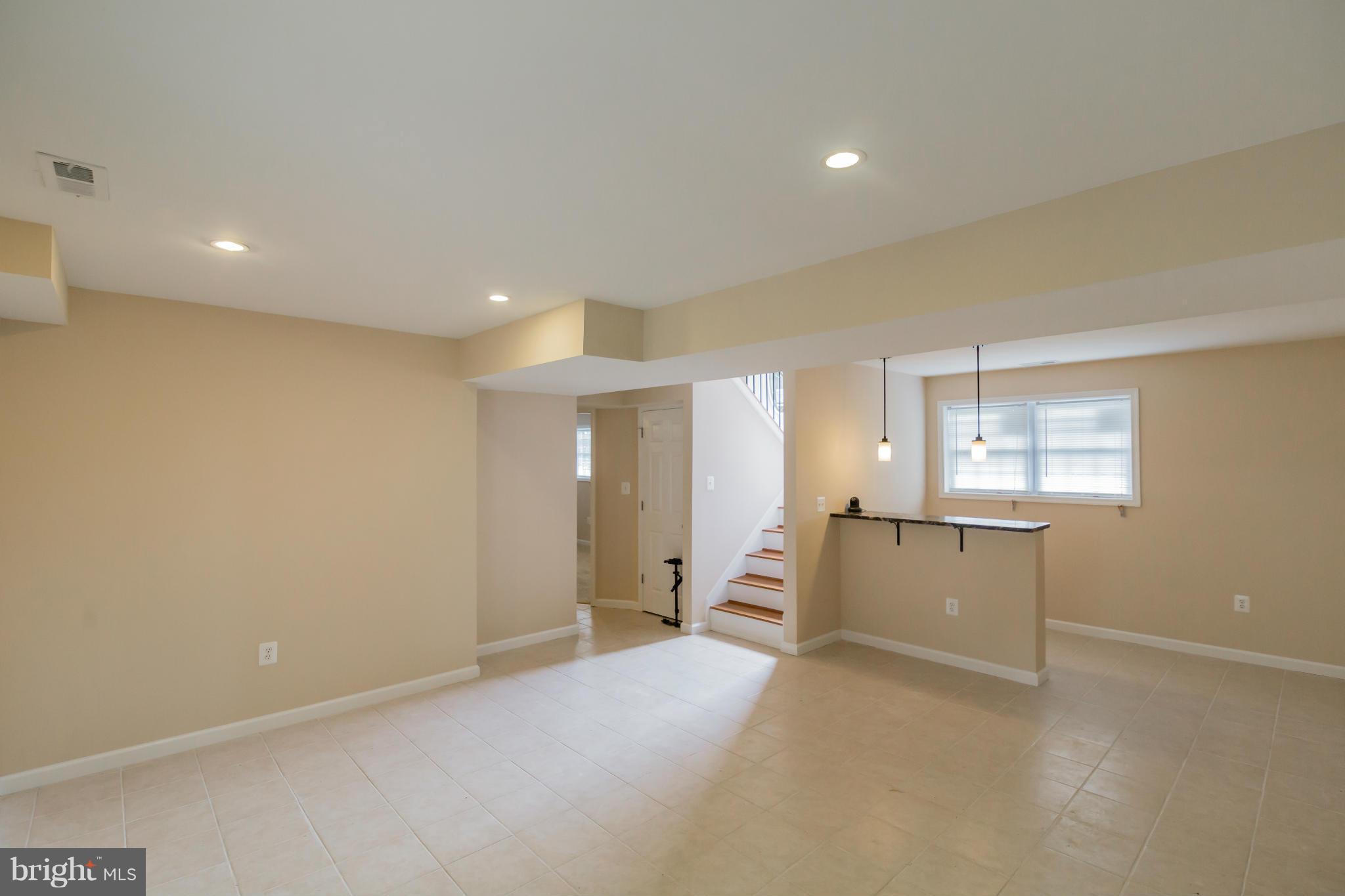 MAPLE GLEN ESTATES - Residential