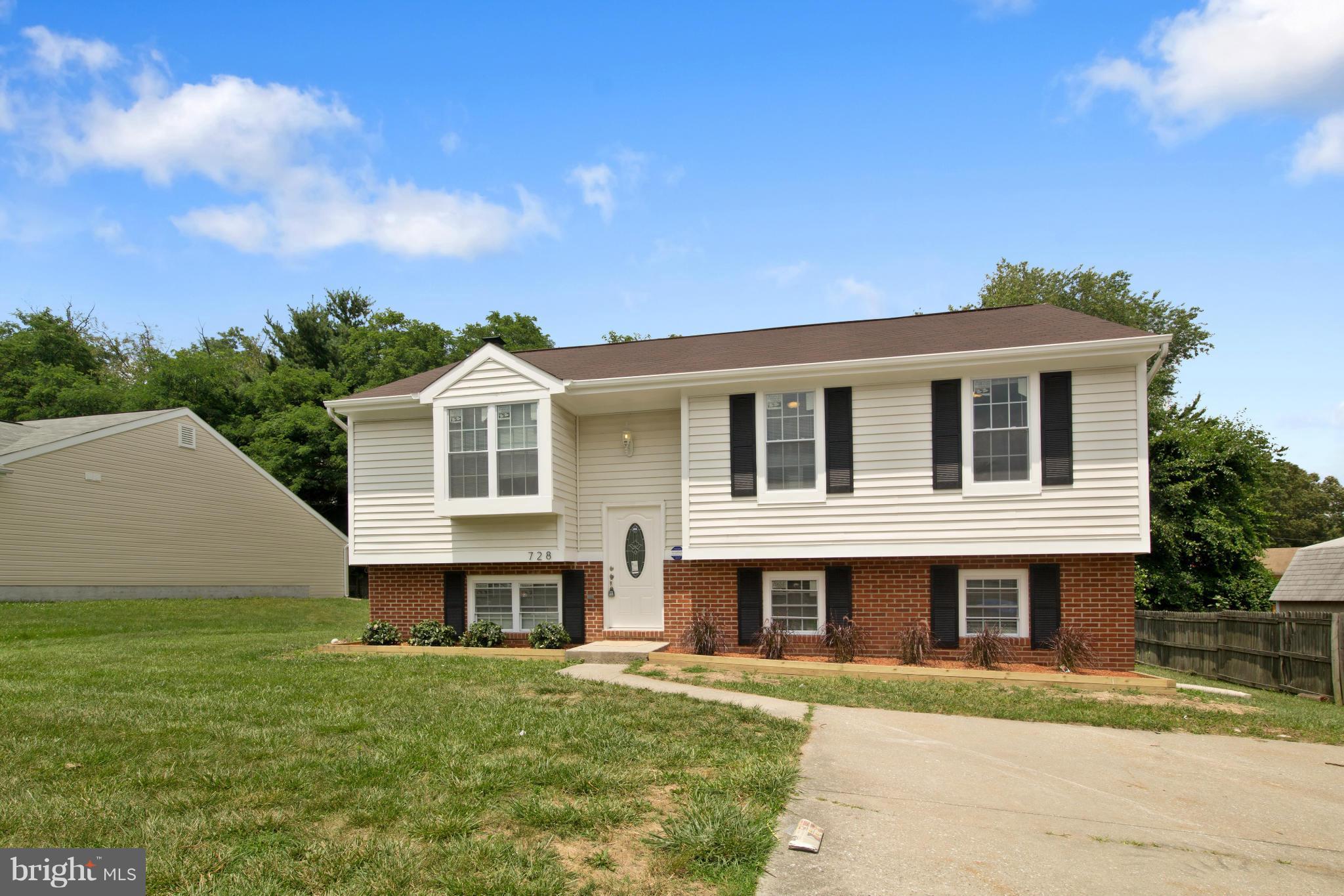 MAPLE GLEN ESTATES - Residential