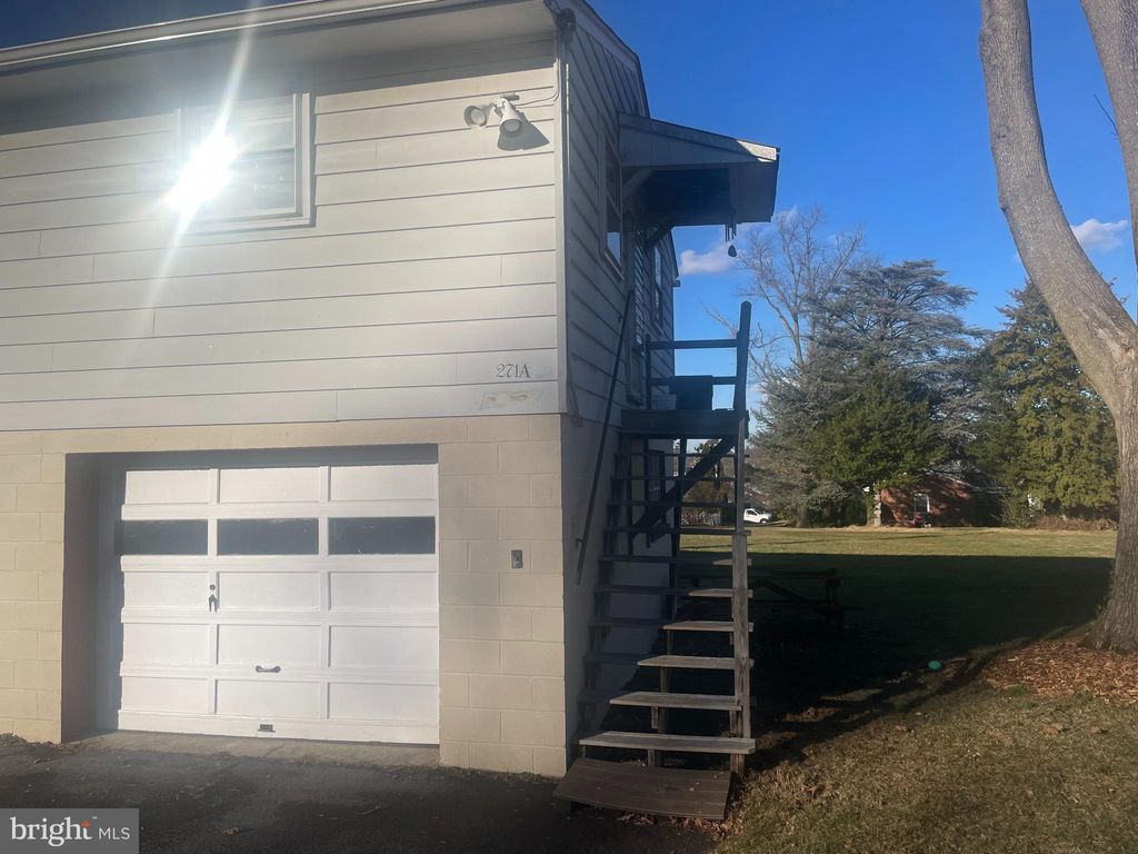 Photo of 271 Redwood Drive, LANCASTER, PA 17603 (MLS # PALA2081148)