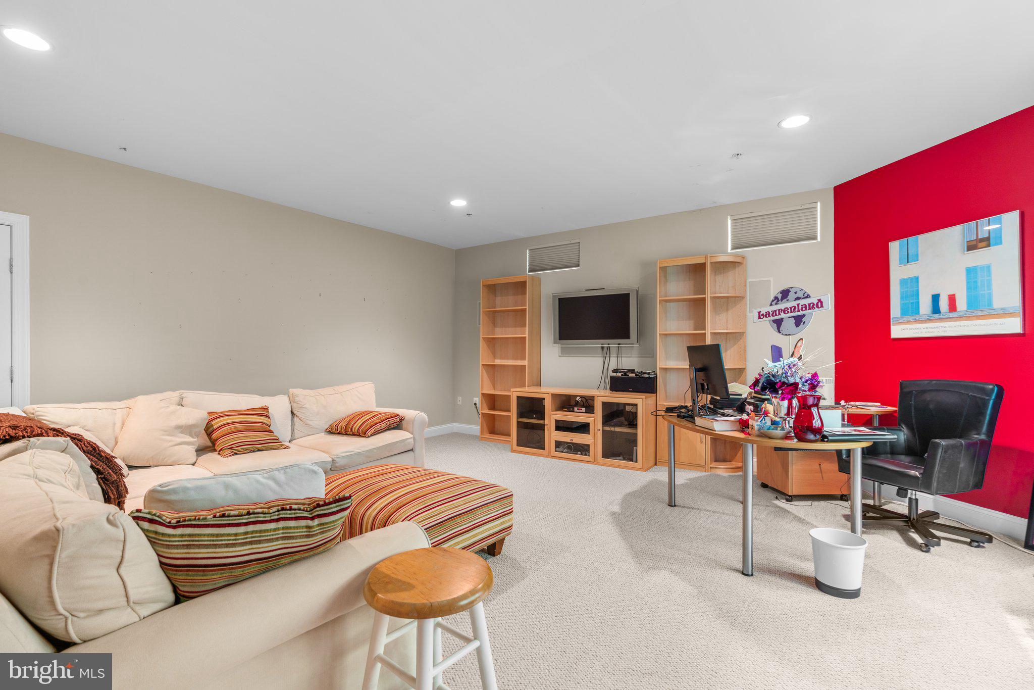 AUBURN VILLAGE AT SANDY SPRING - Residential