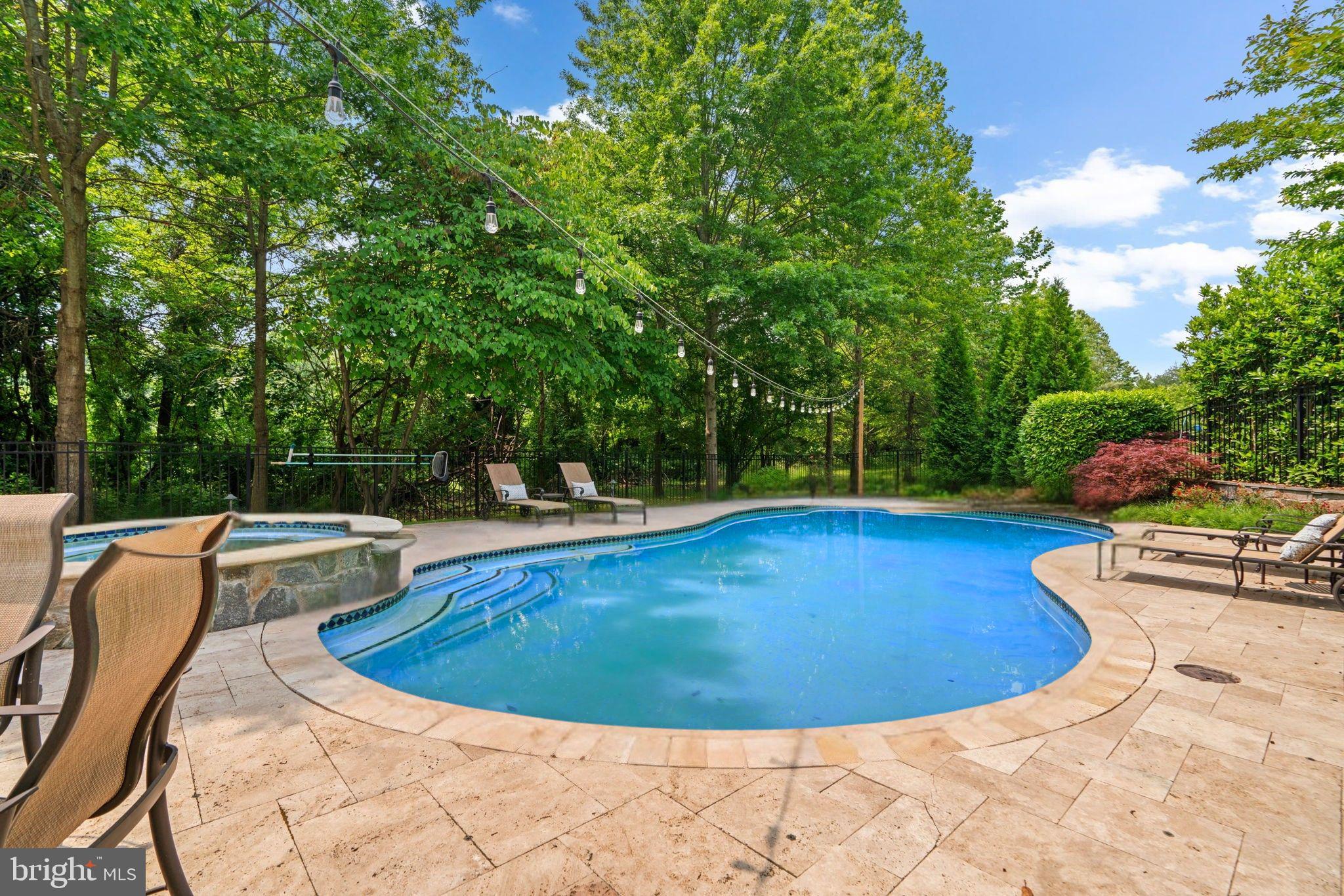 505 SHERWOOD MILLS COURT