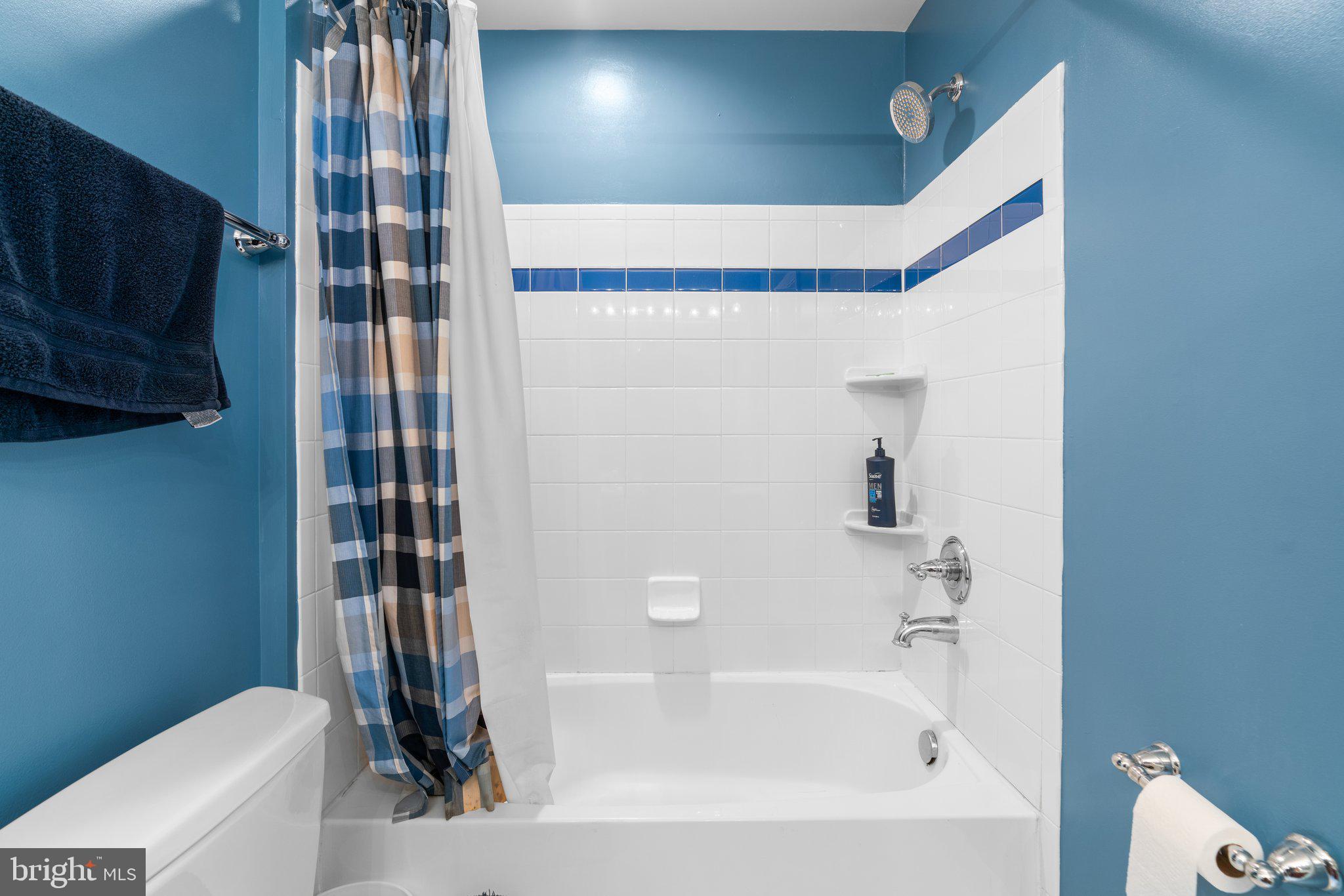 AUBURN VILLAGE AT SANDY SPRING - Residential