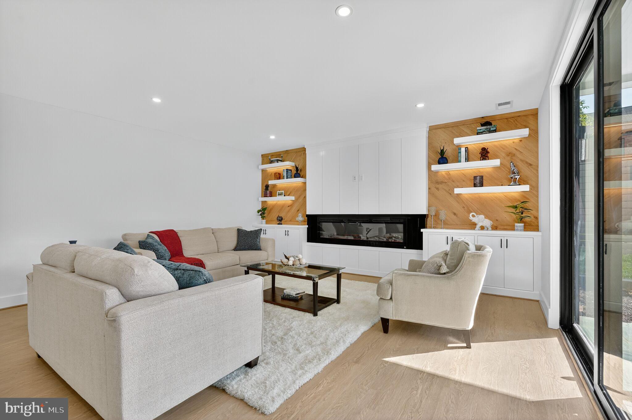 EL NIDO ESTATES - Residential