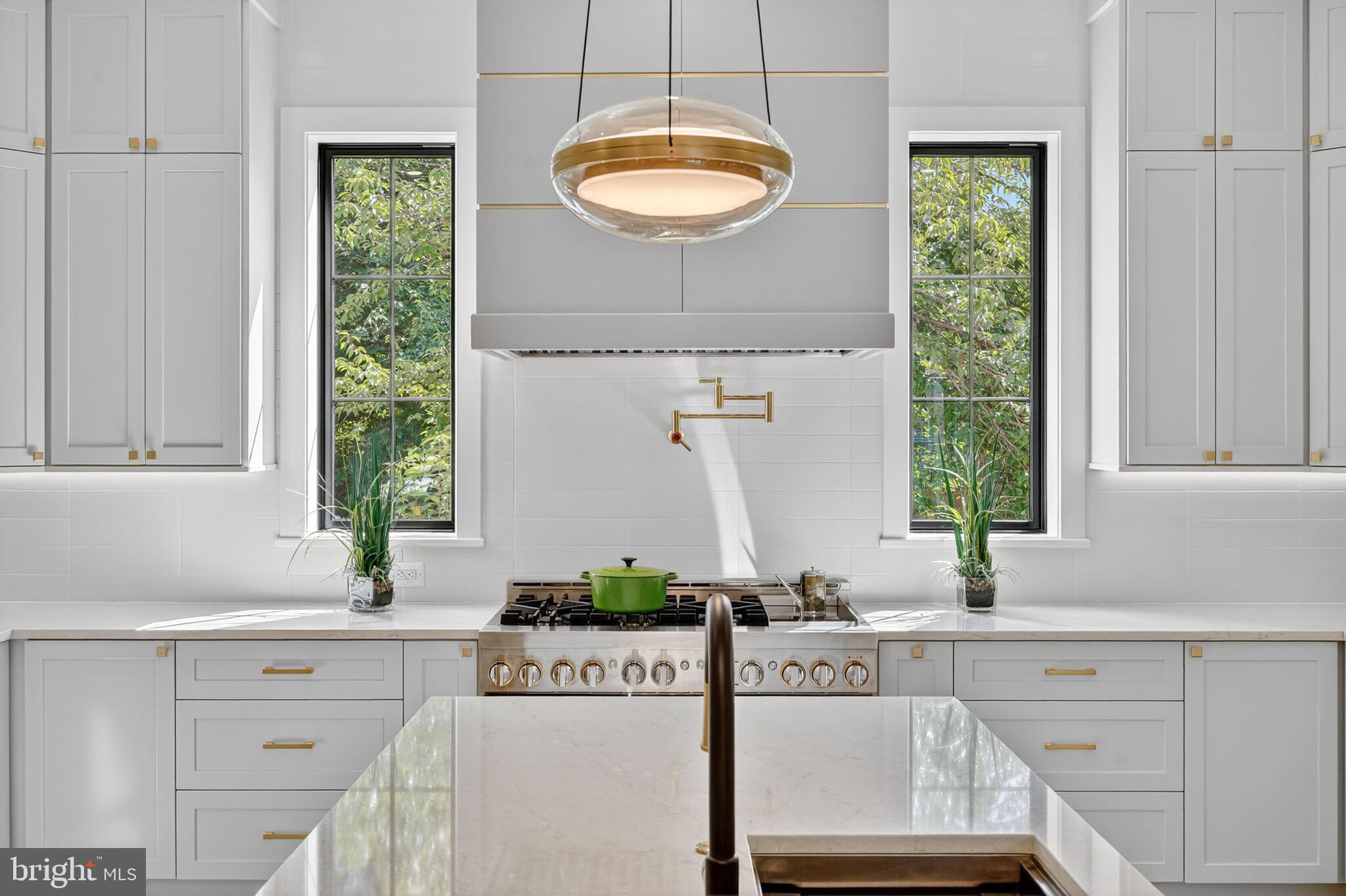 EL NIDO ESTATES - Residential