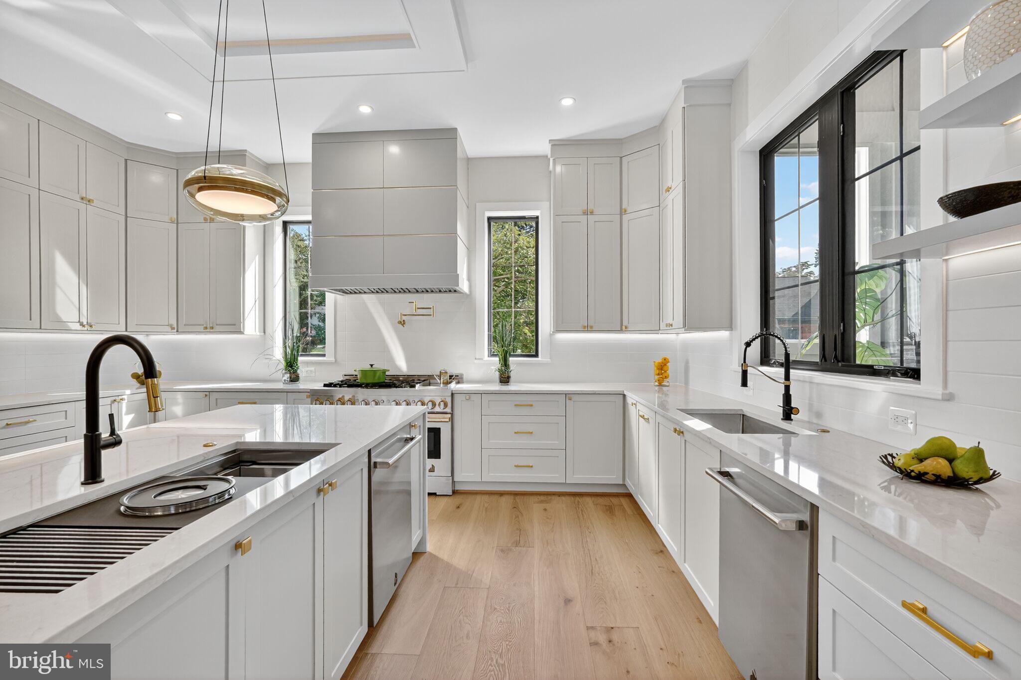 EL NIDO ESTATES - Residential