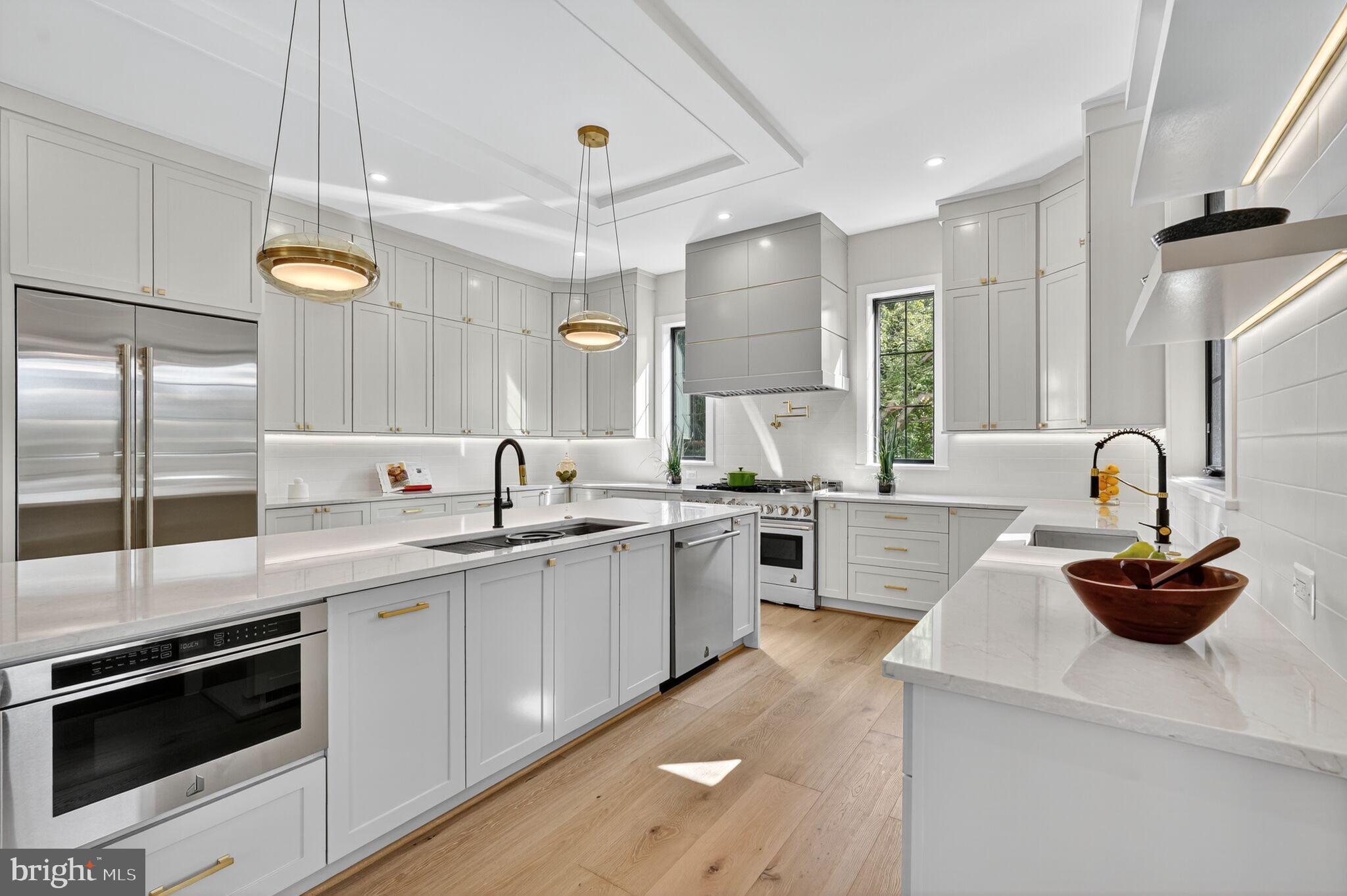 EL NIDO ESTATES - Residential