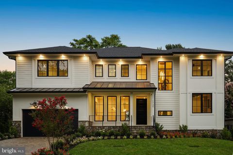 1730 BARBEE STREET MCLEAN VA 22101