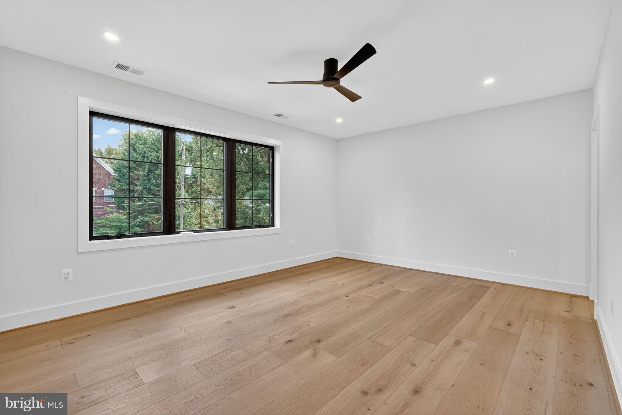 EL NIDO ESTATES - Residential