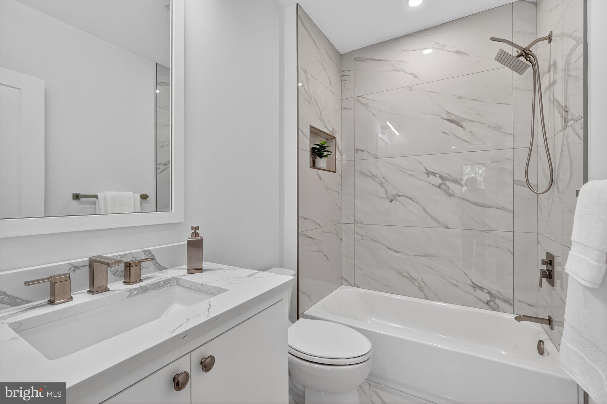 EL NIDO ESTATES - Residential