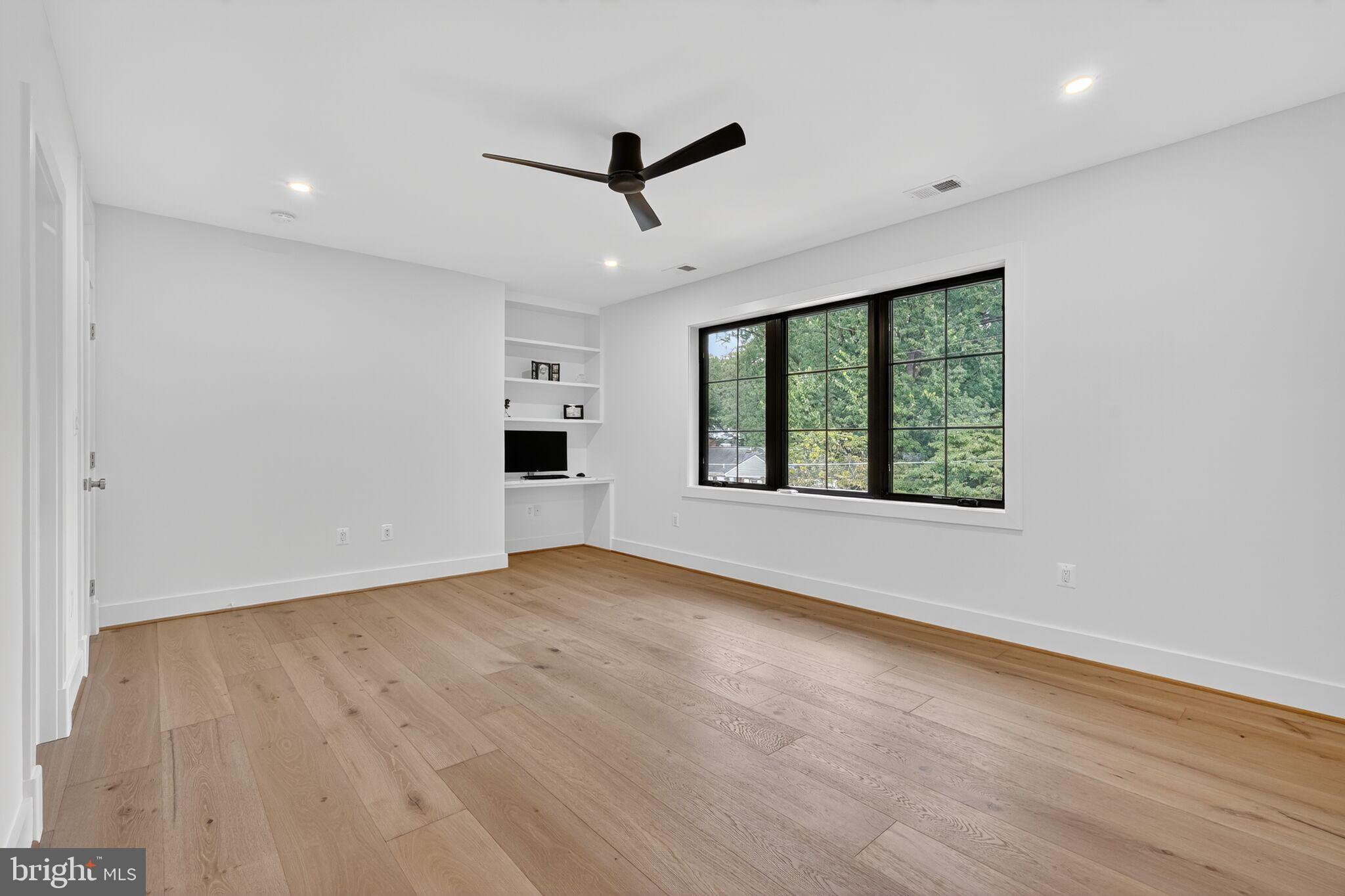 EL NIDO ESTATES - Residential