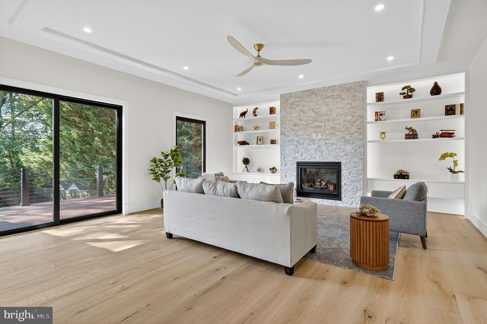 EL NIDO ESTATES - Residential