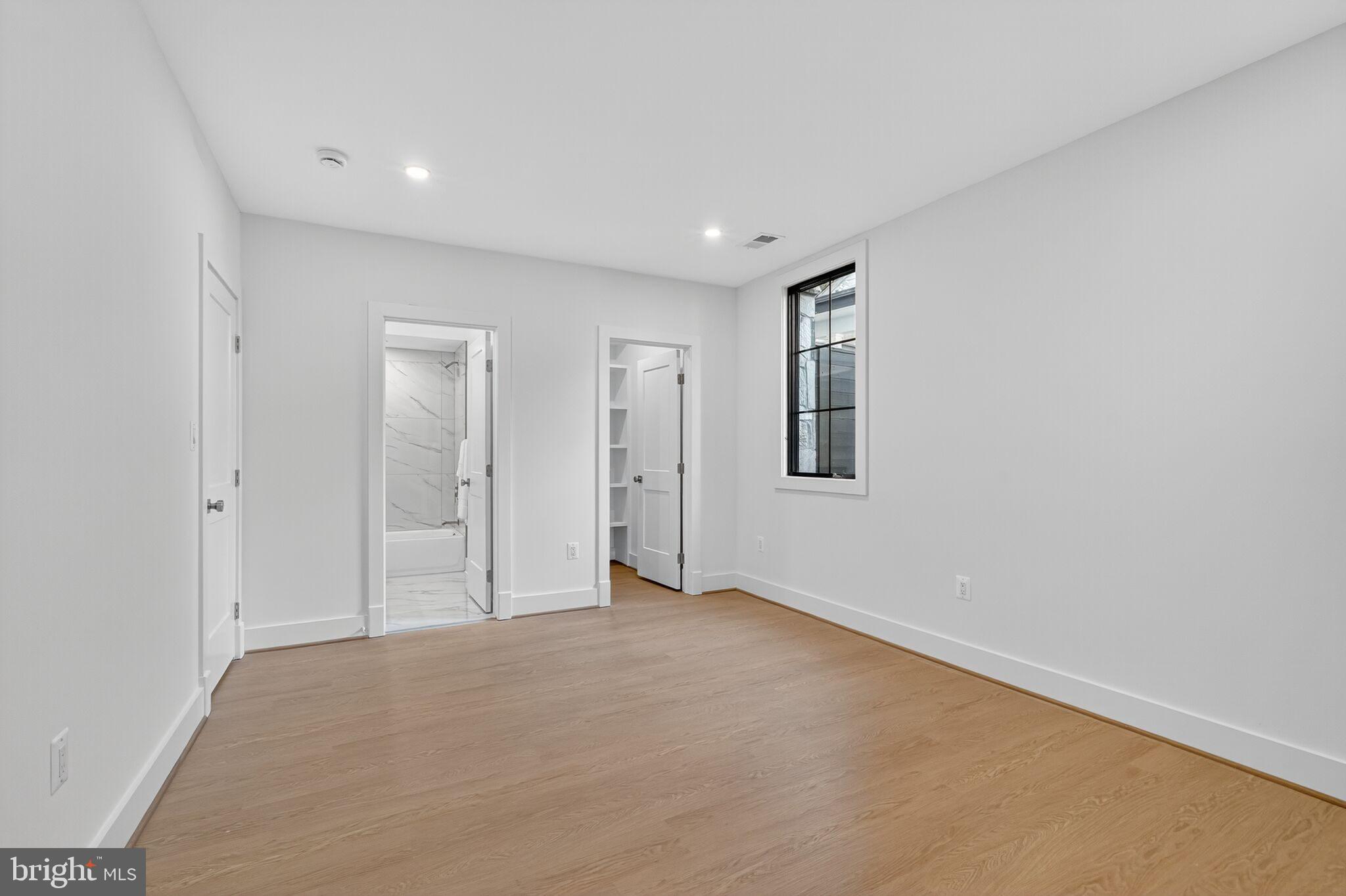 EL NIDO ESTATES - Residential