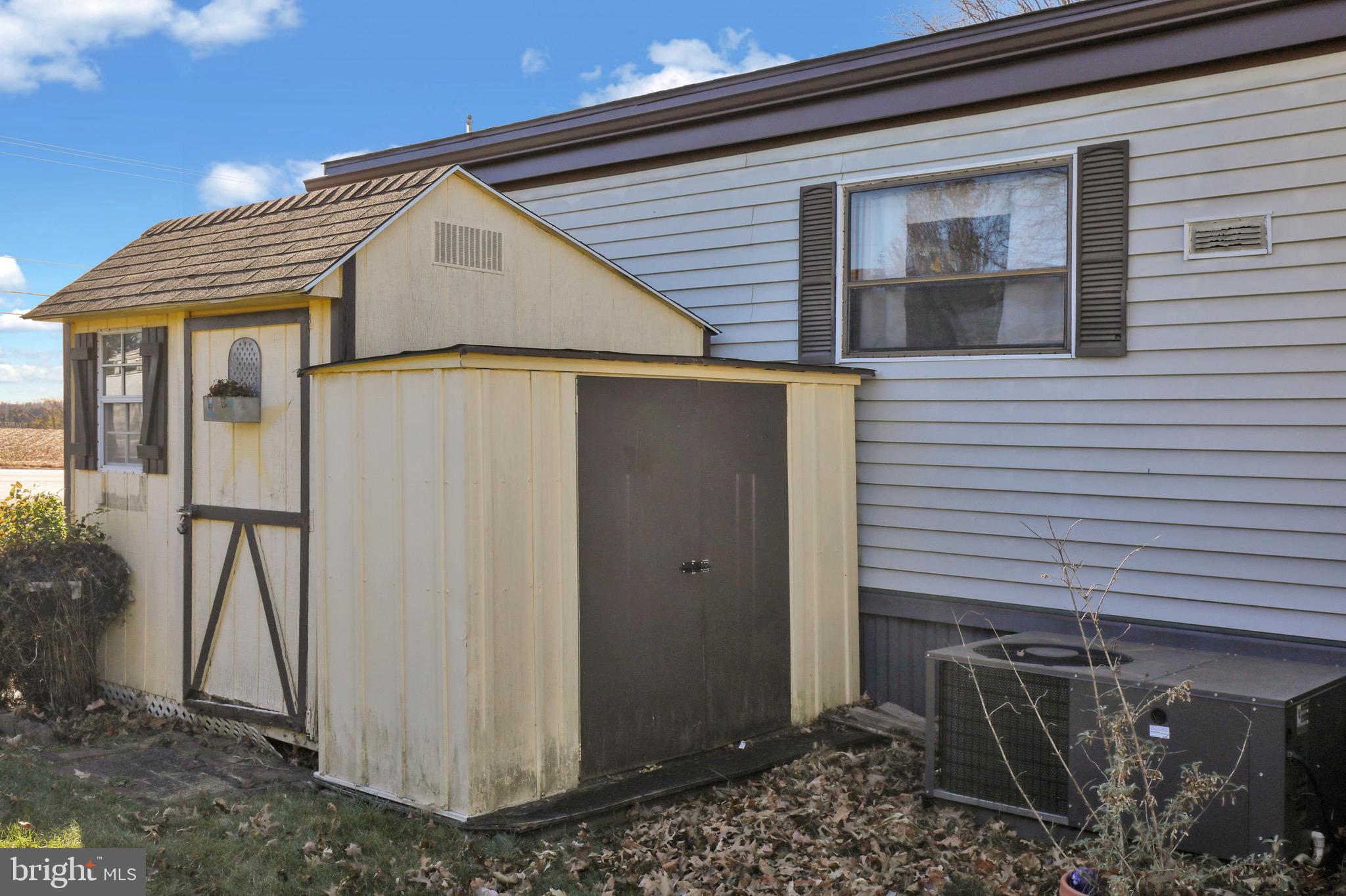 PALM CITY PARK - Residential