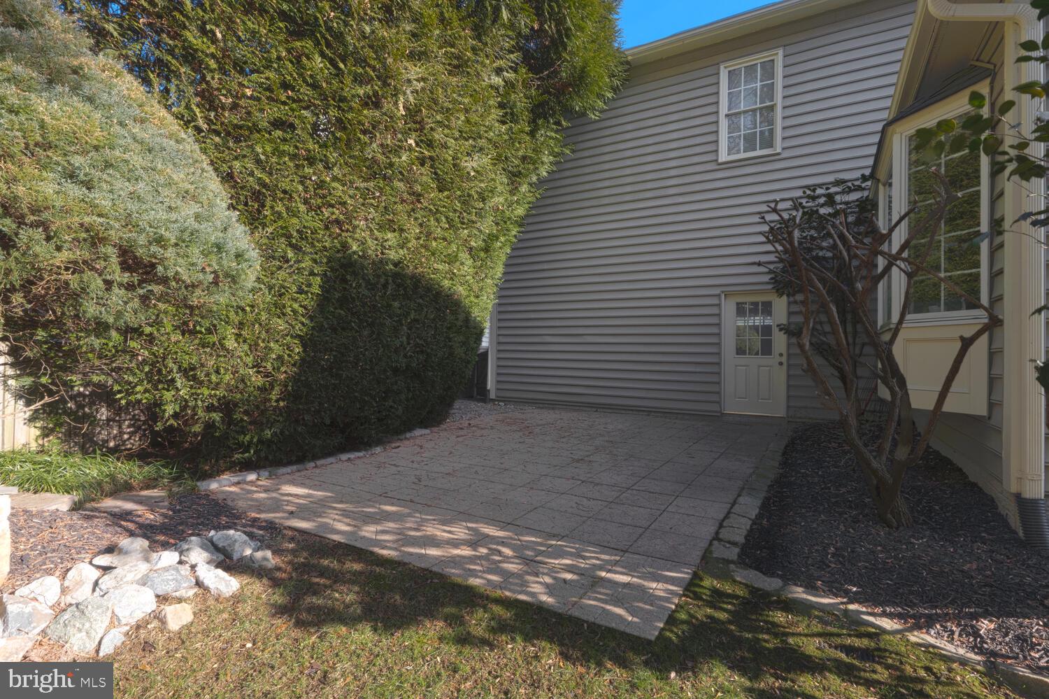 LAKELANDS - Residential