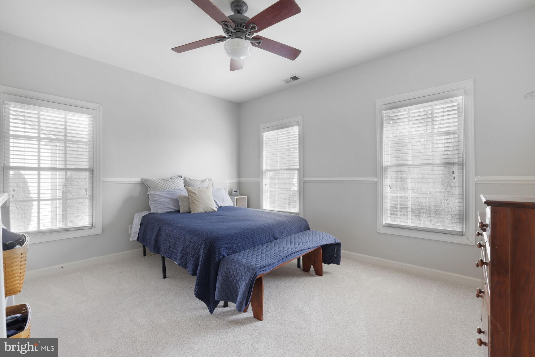 LAKELANDS - Residential