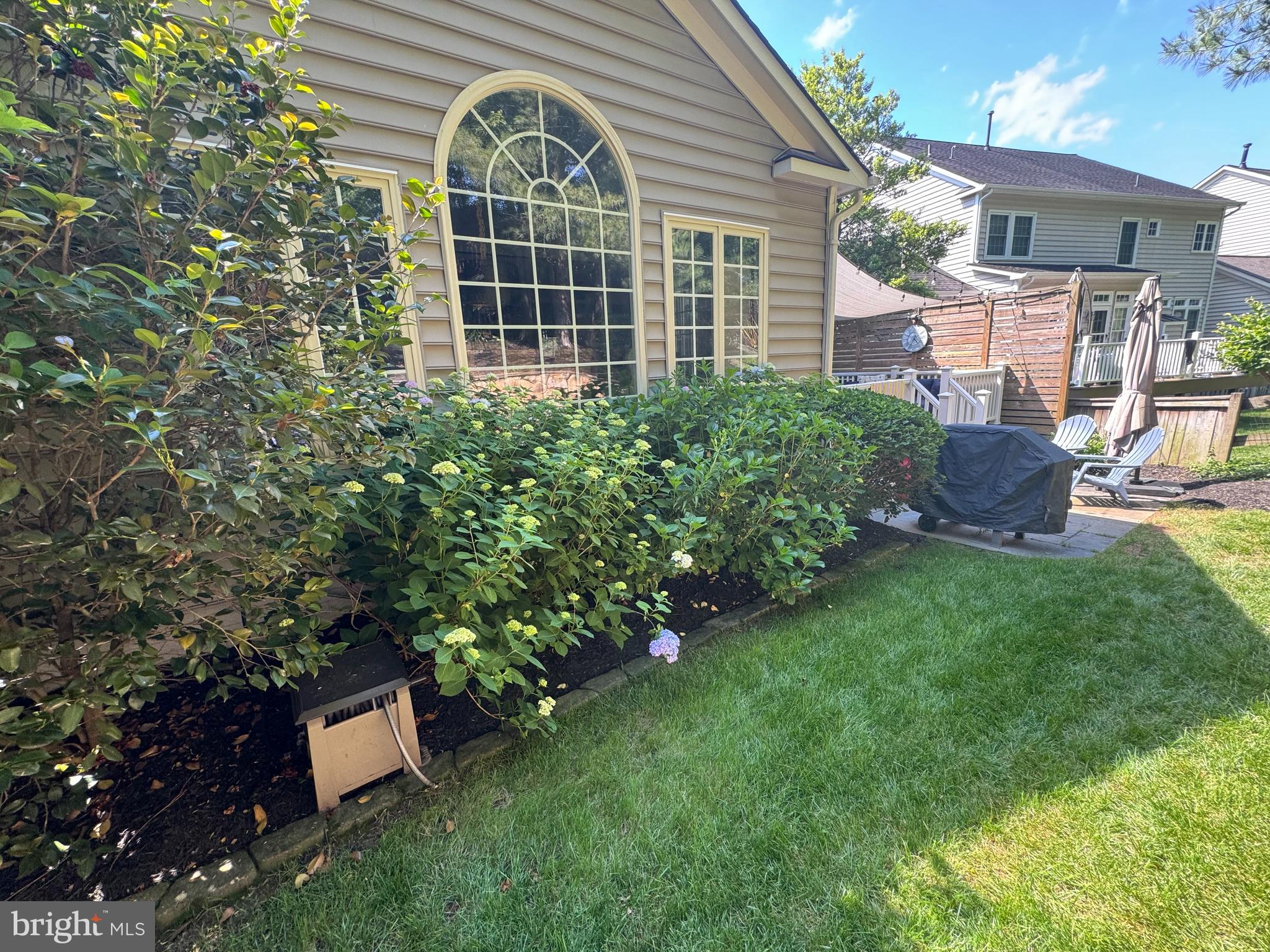 LAKELANDS - Residential