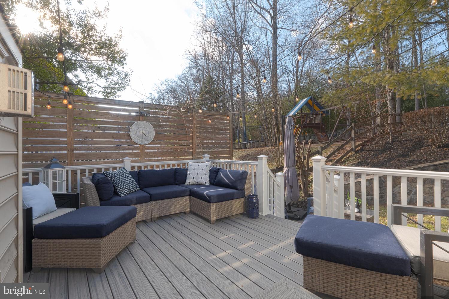 LAKELANDS - Residential