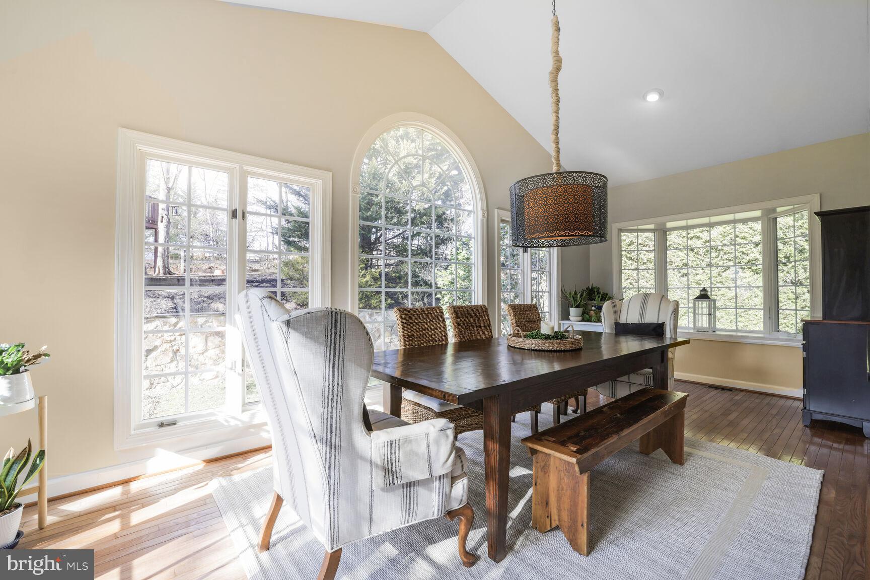 LAKELANDS - Residential