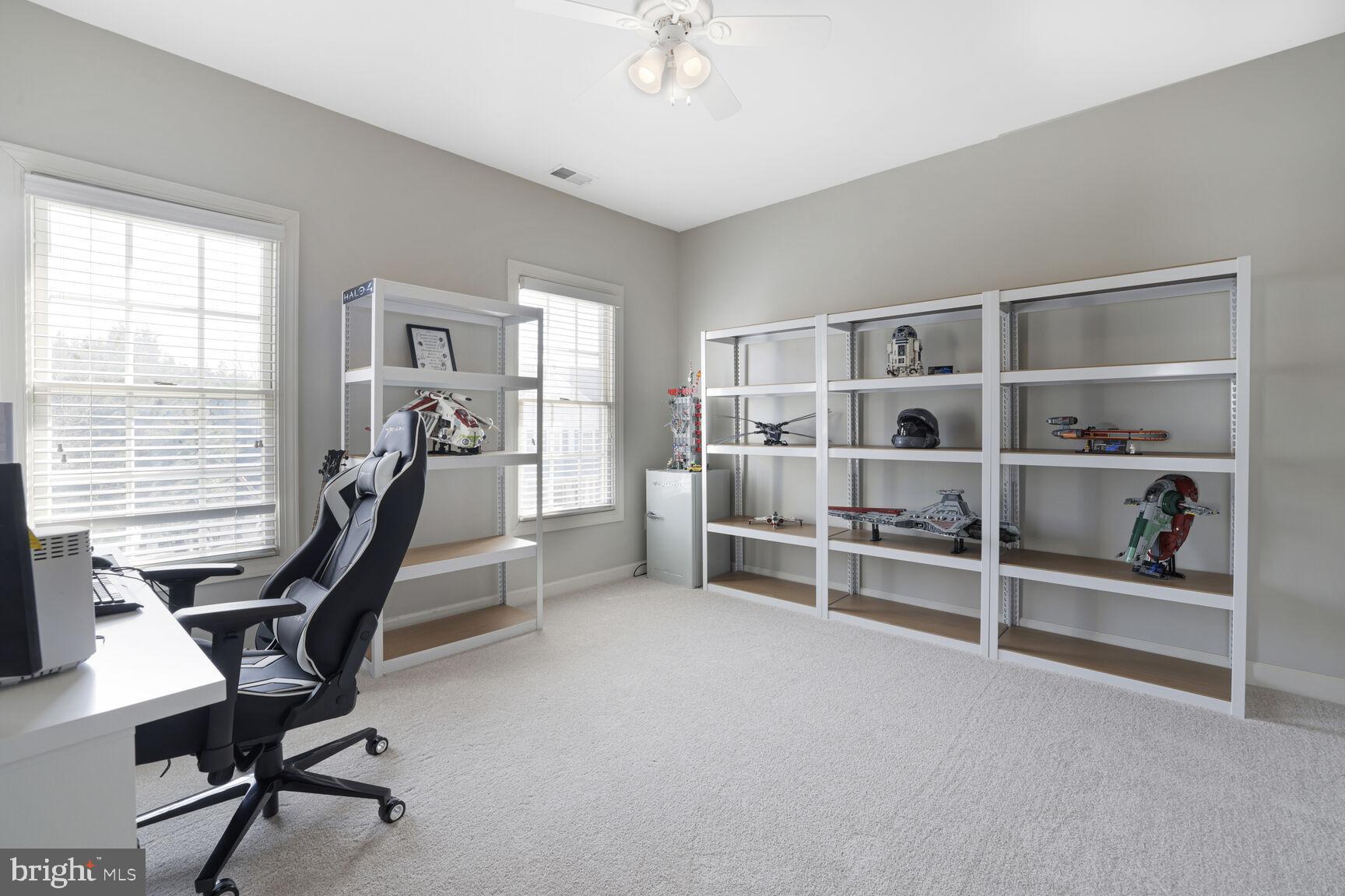 LAKELANDS - Residential