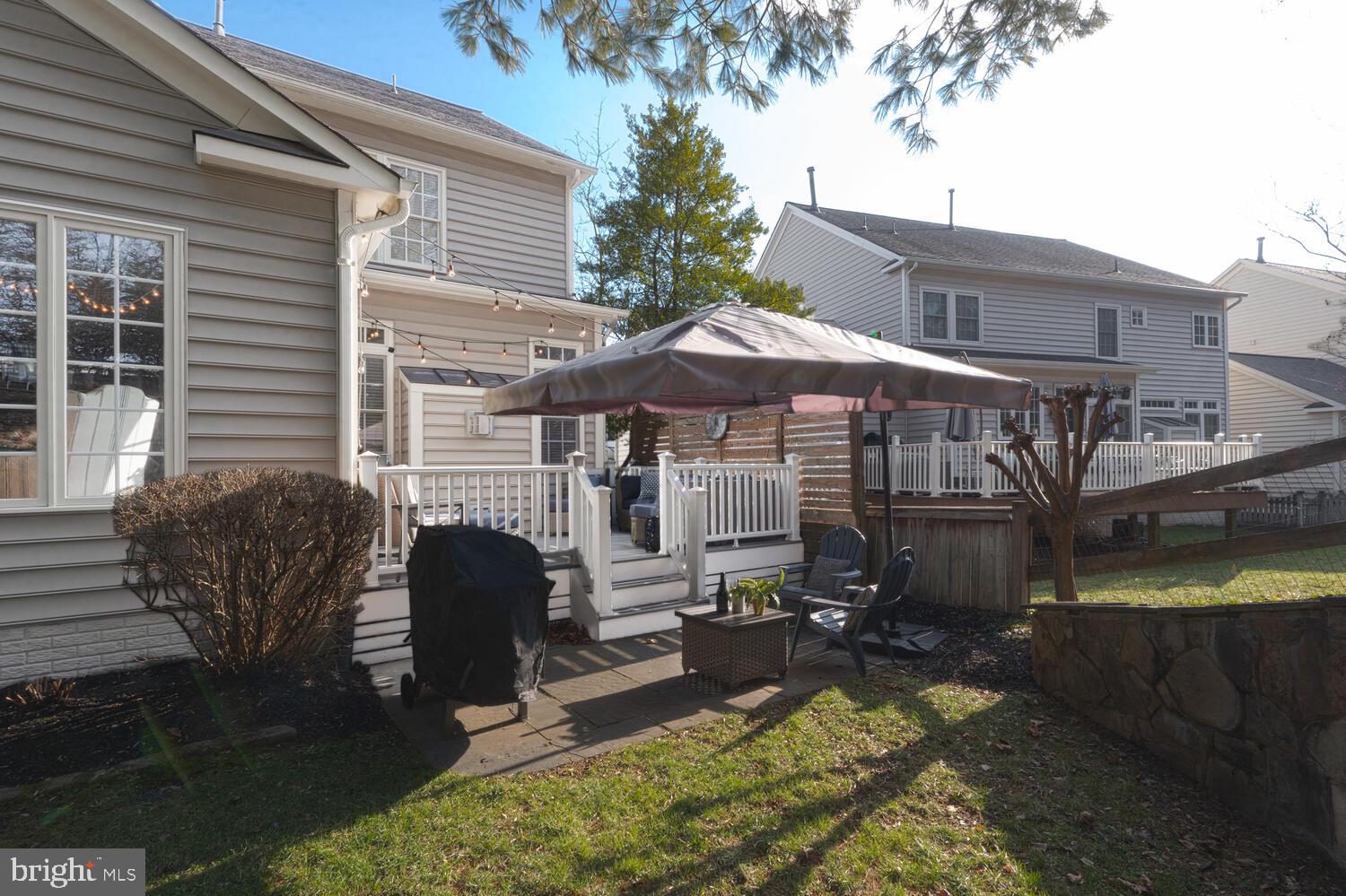 LAKELANDS - Residential