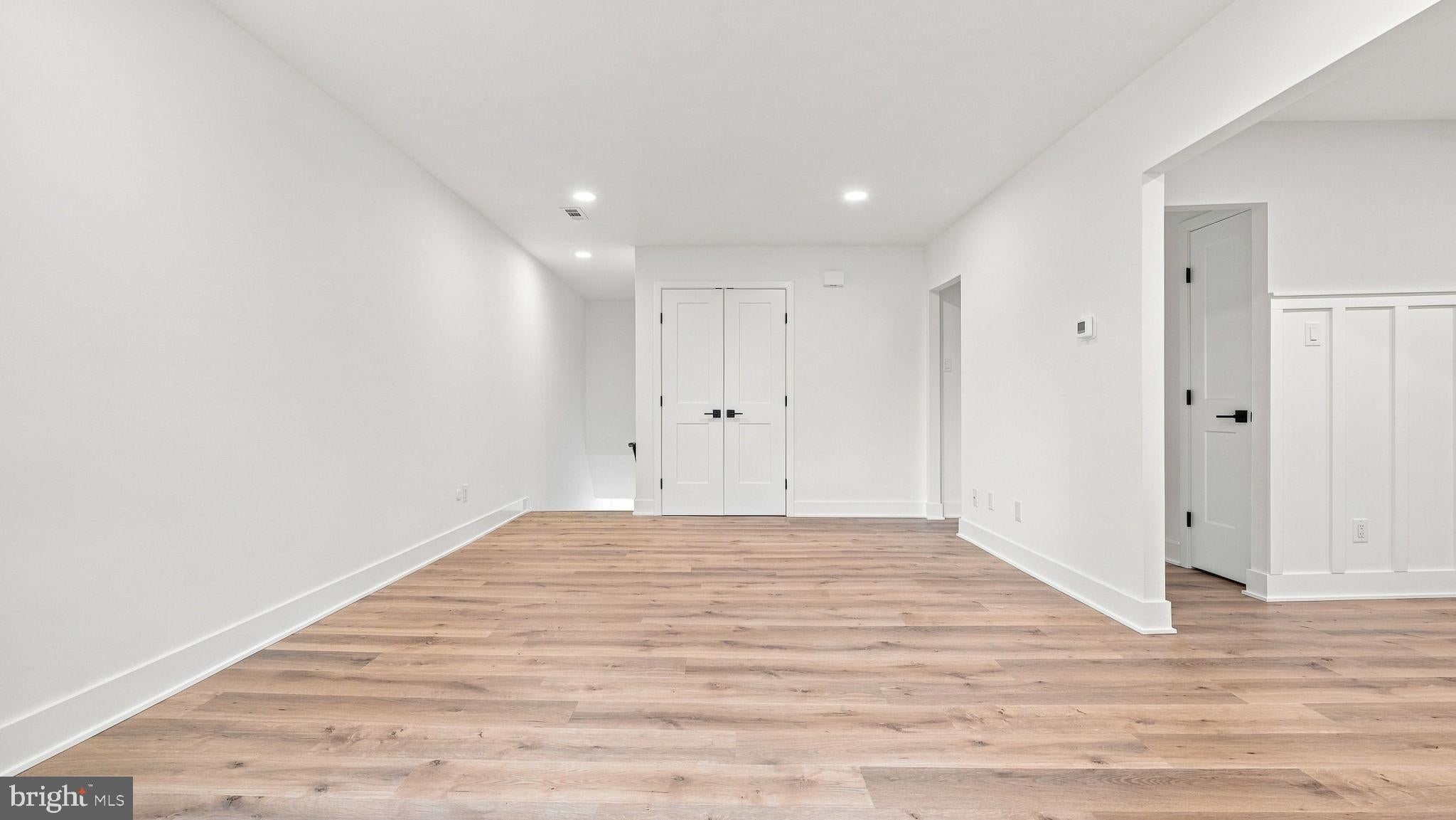 1155 YORK ROAD B11