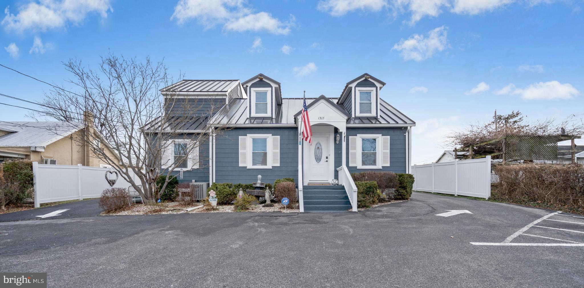 HARPERS FERRY - Residential