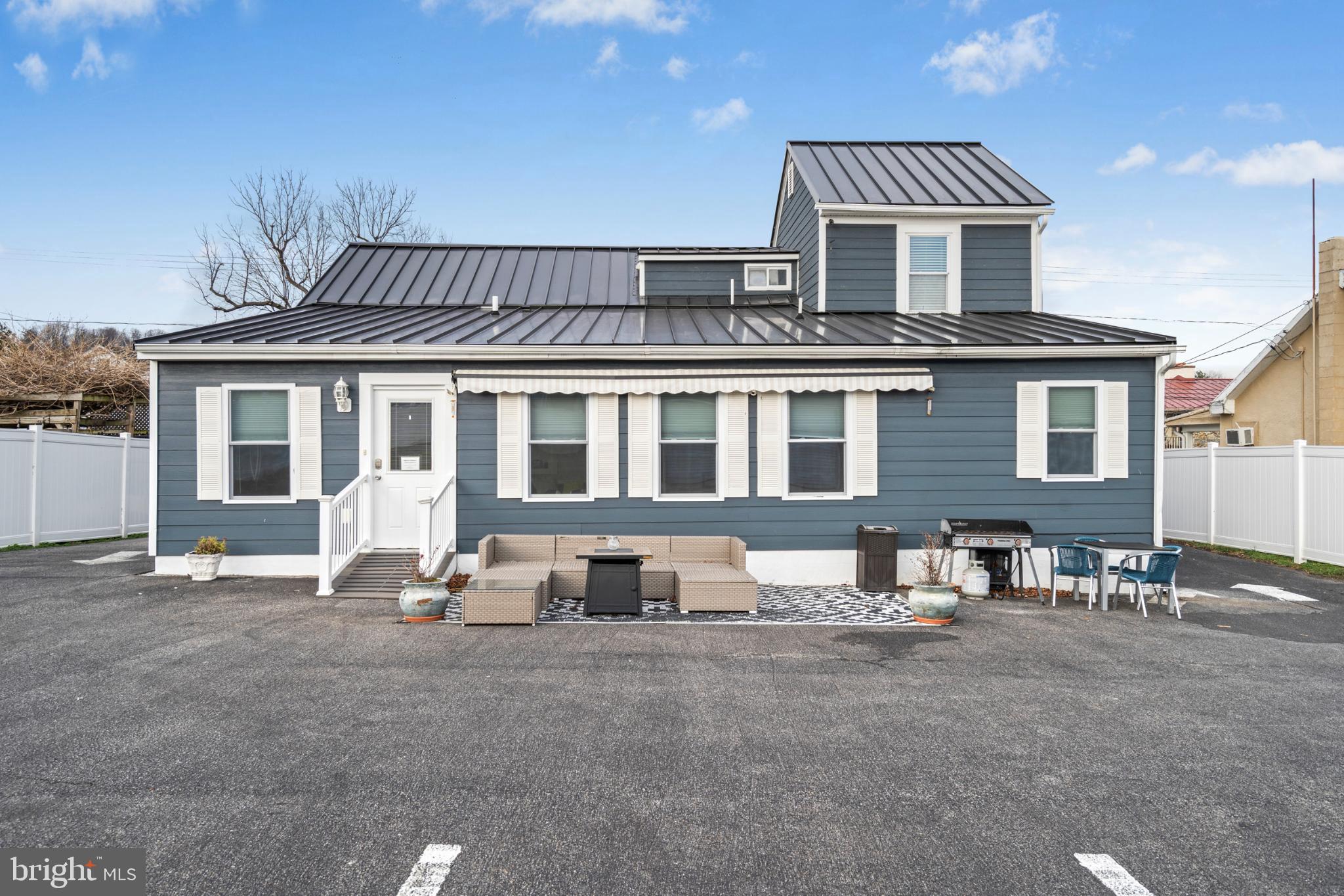 HARPERS FERRY - Residential