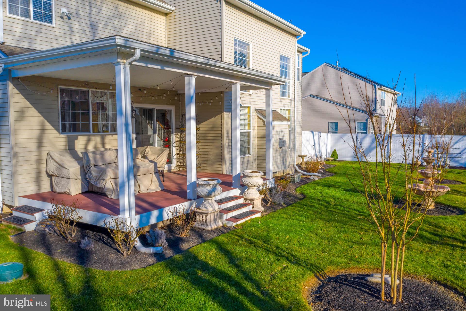 NORTH BROOK - Residential