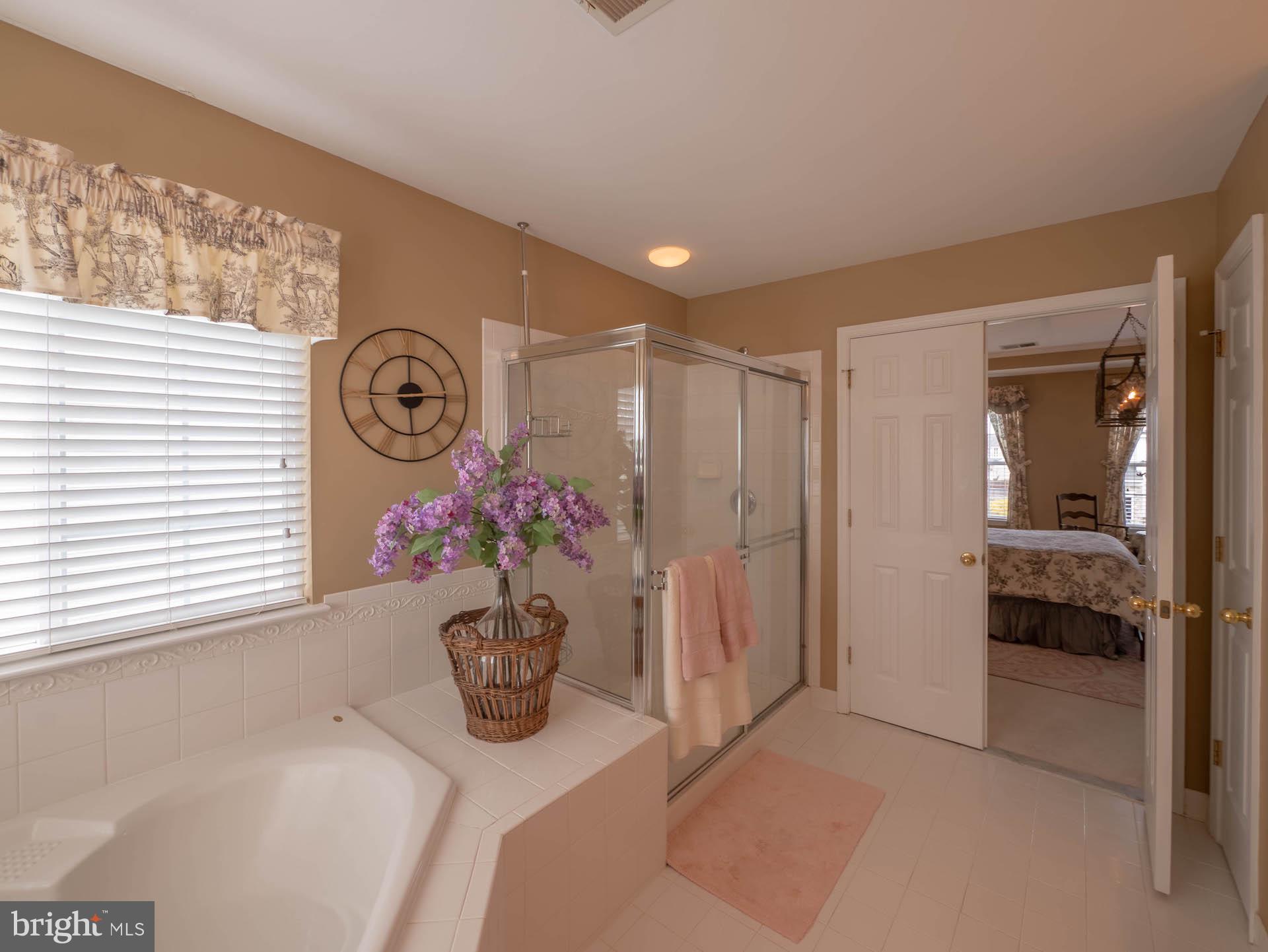 NORTH BROOK - Residential