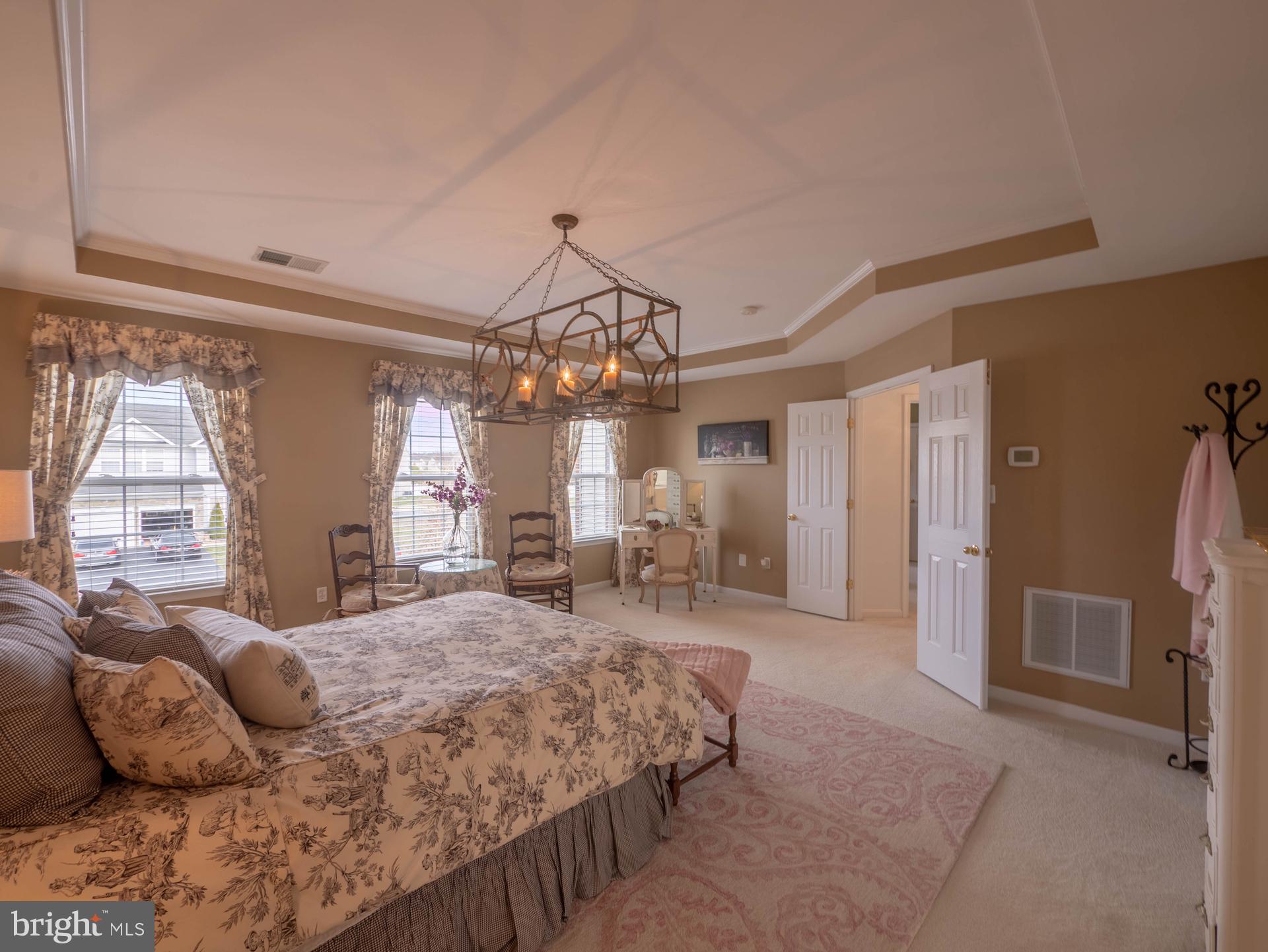 NORTH BROOK - Residential