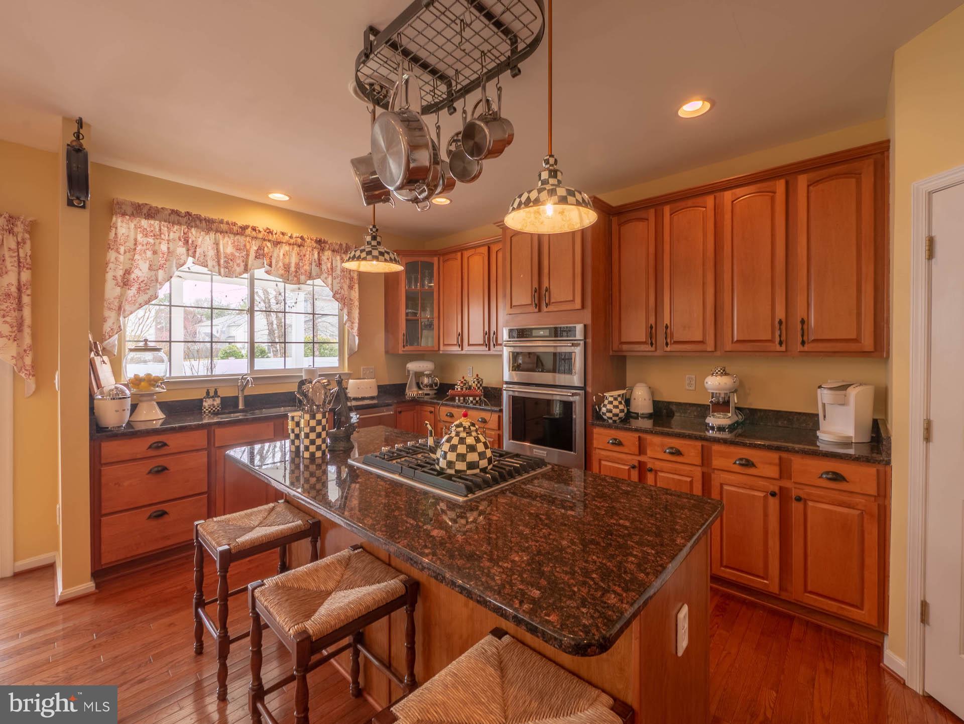 NORTH BROOK - Residential