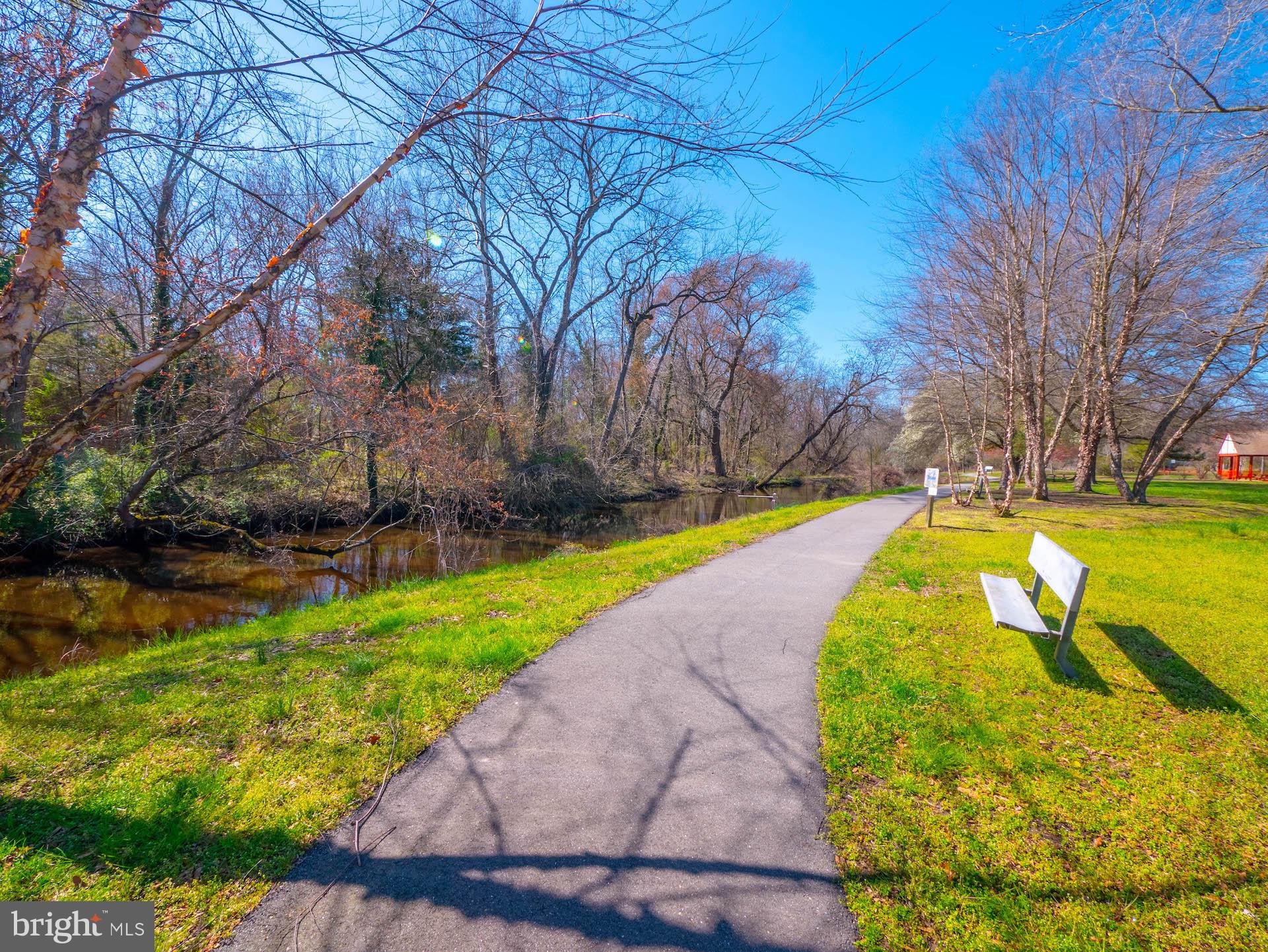 NORTH BROOK - Residential