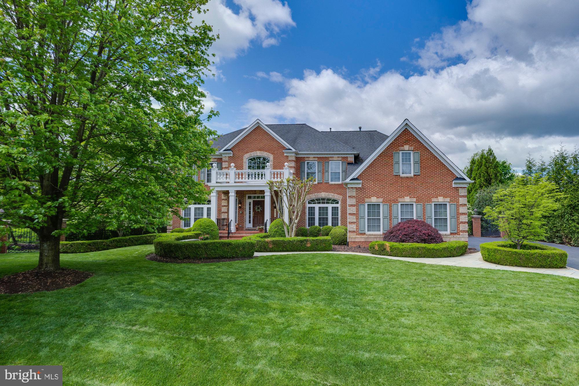 SQUIRES CREST - Residential