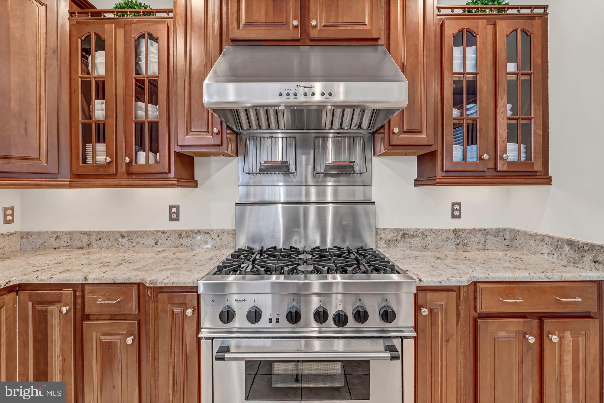 SQUIRES CREST - Residential