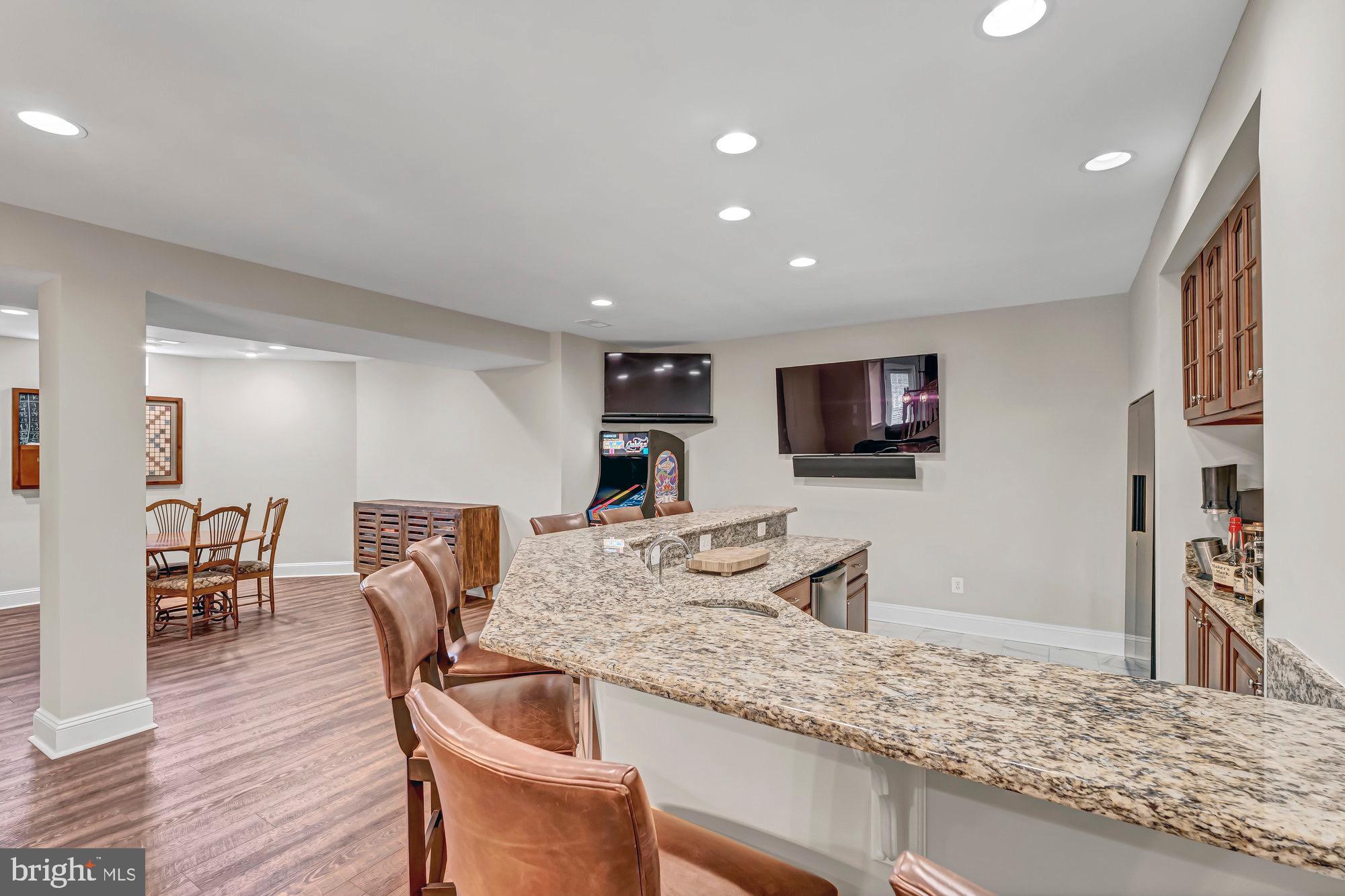 SQUIRES CREST - Residential