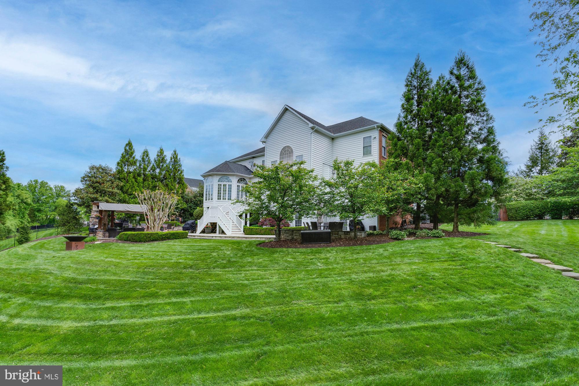 SQUIRES CREST - Residential