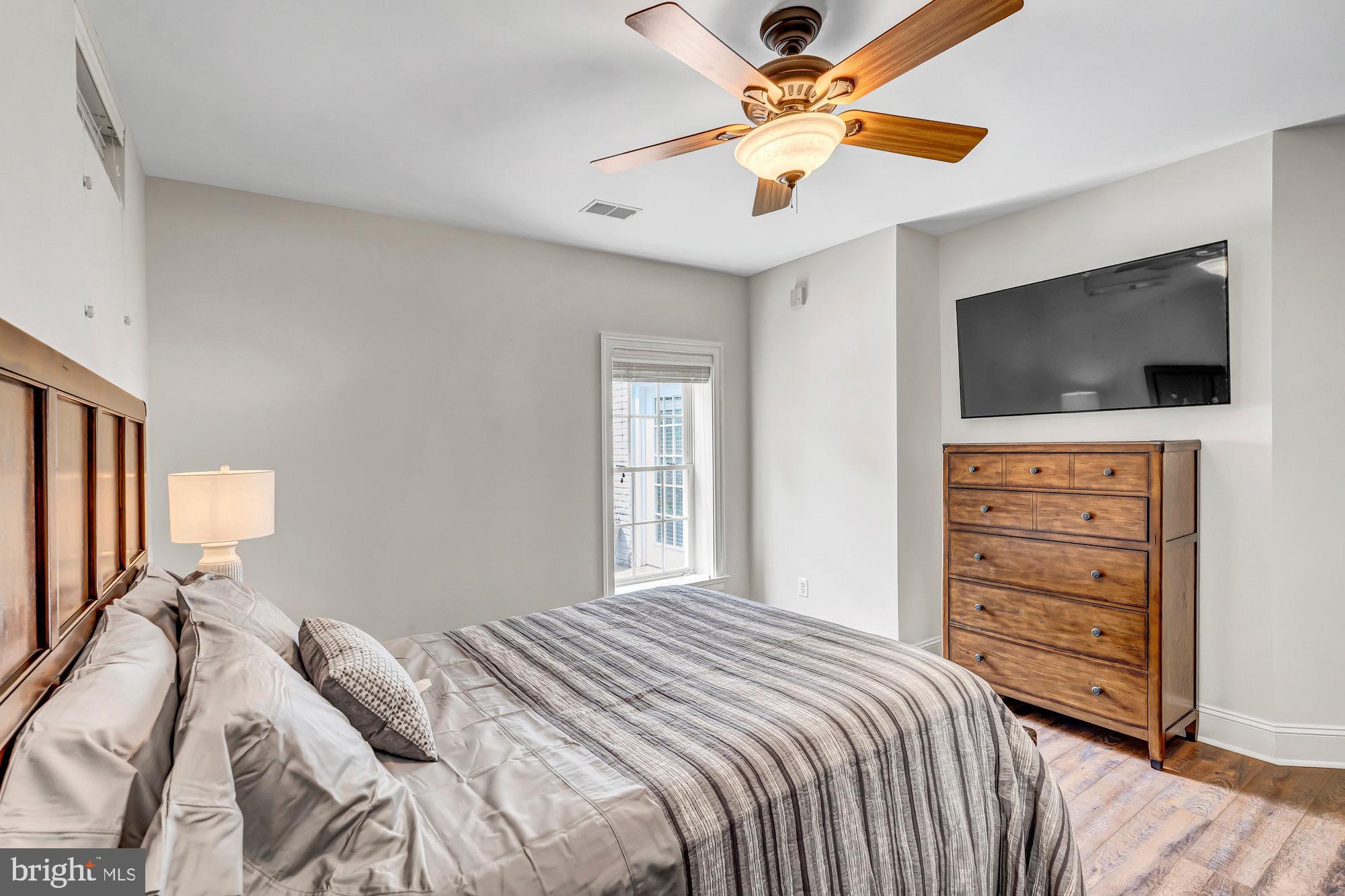 SQUIRES CREST - Residential