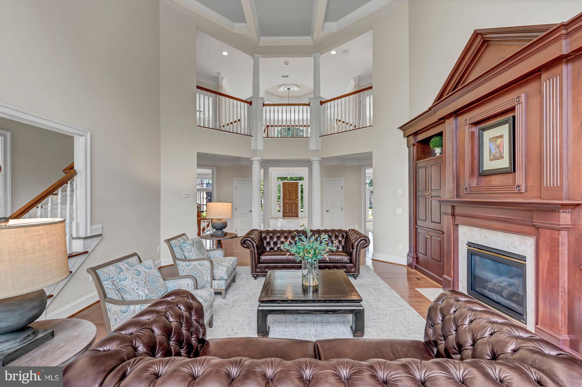 SQUIRES CREST - Residential