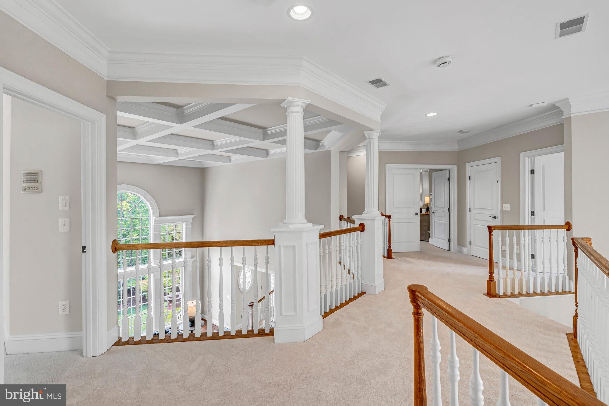 SQUIRES CREST - Residential