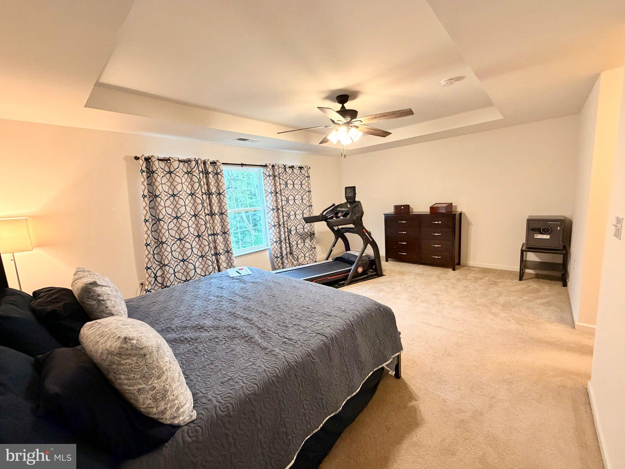 MANOR PARK - Residential