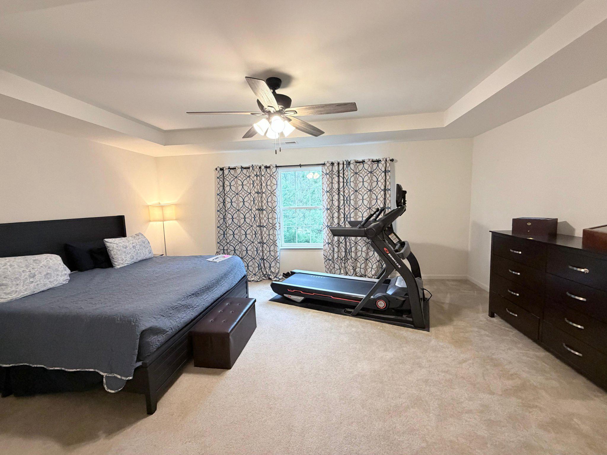 MANOR PARK - Residential