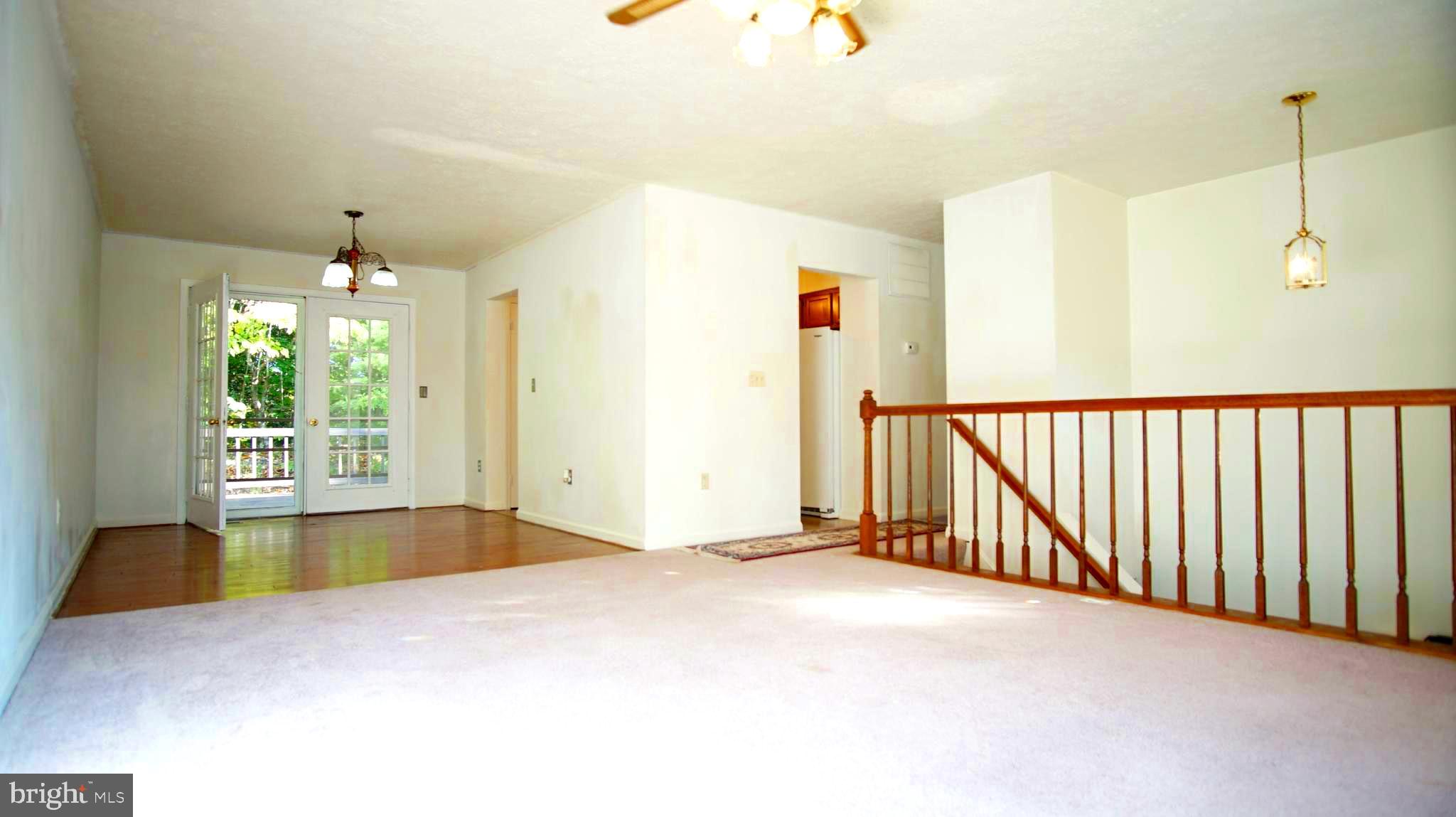 KNOLLS OF DUMFRIES - Residential