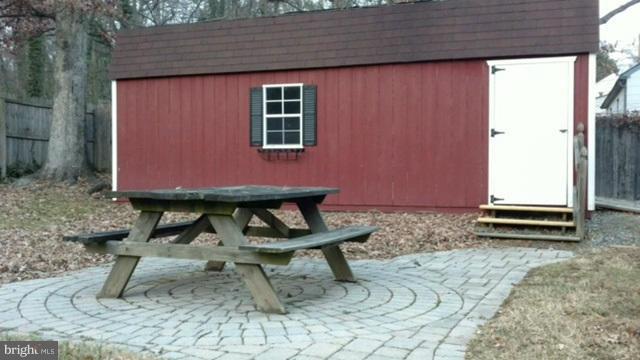 WEST LANHAM HILLS - Residential