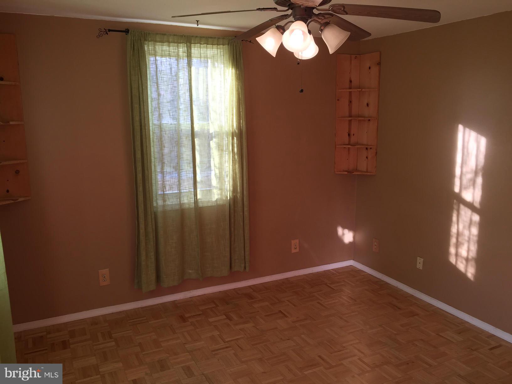 WEST LANHAM HILLS - Residential