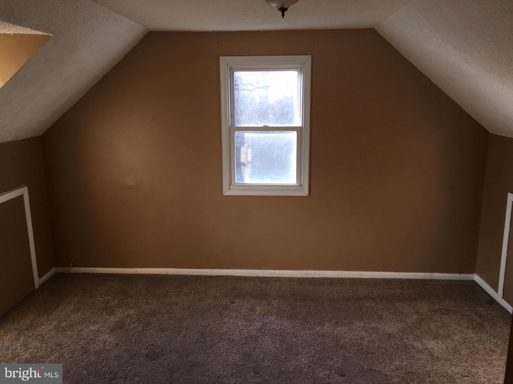 WEST LANHAM HILLS - Residential