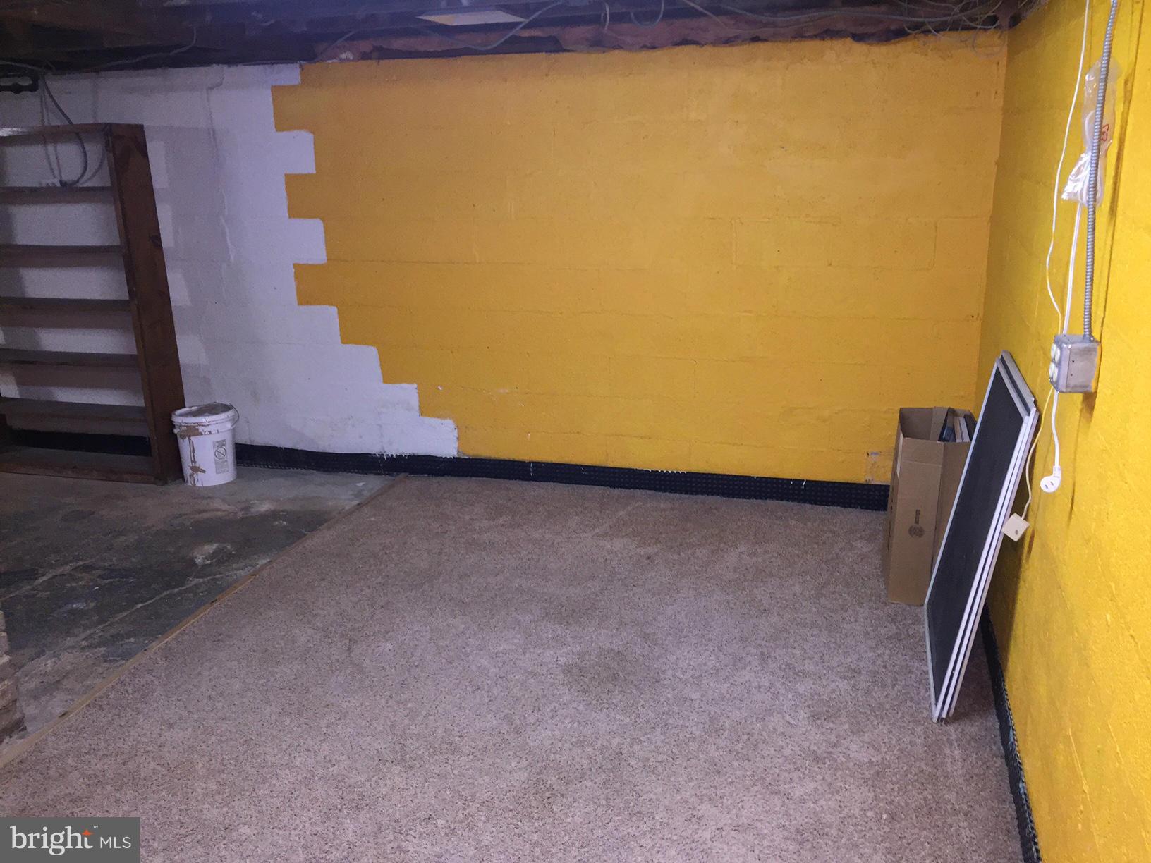 WEST LANHAM HILLS - Residential